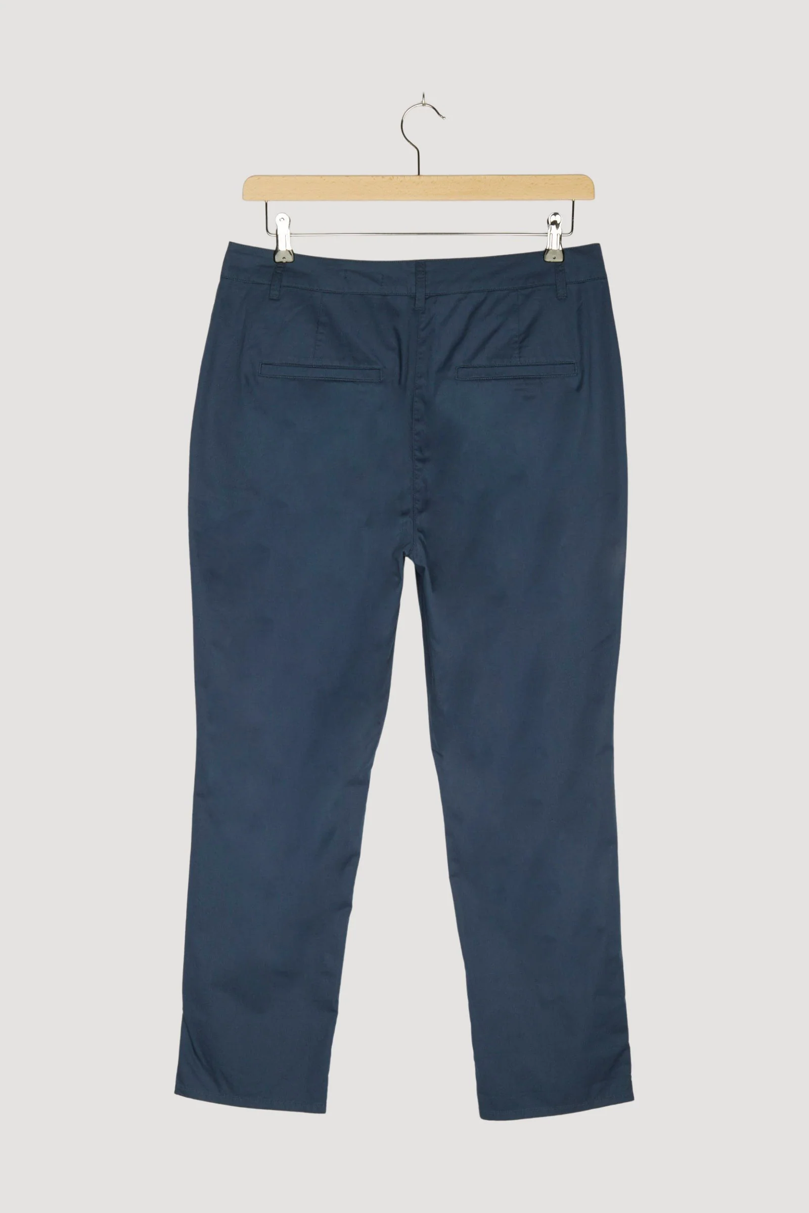 Second Hand Chino aus reiner Bio-Baumwolle - Image 5