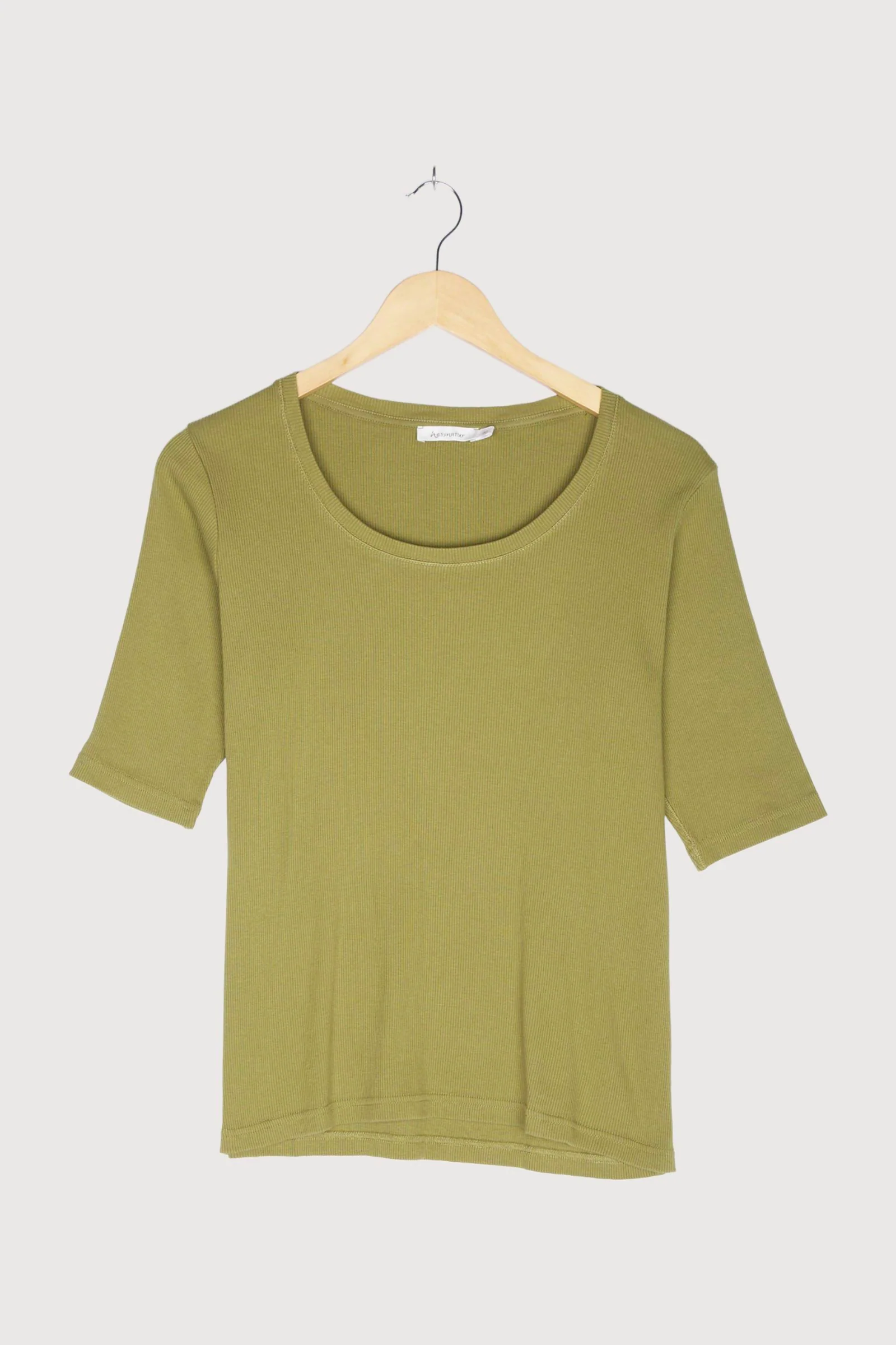 Second Hand Halbarm-Shirt aus reiner Bio-Baumwolle - Image 12
