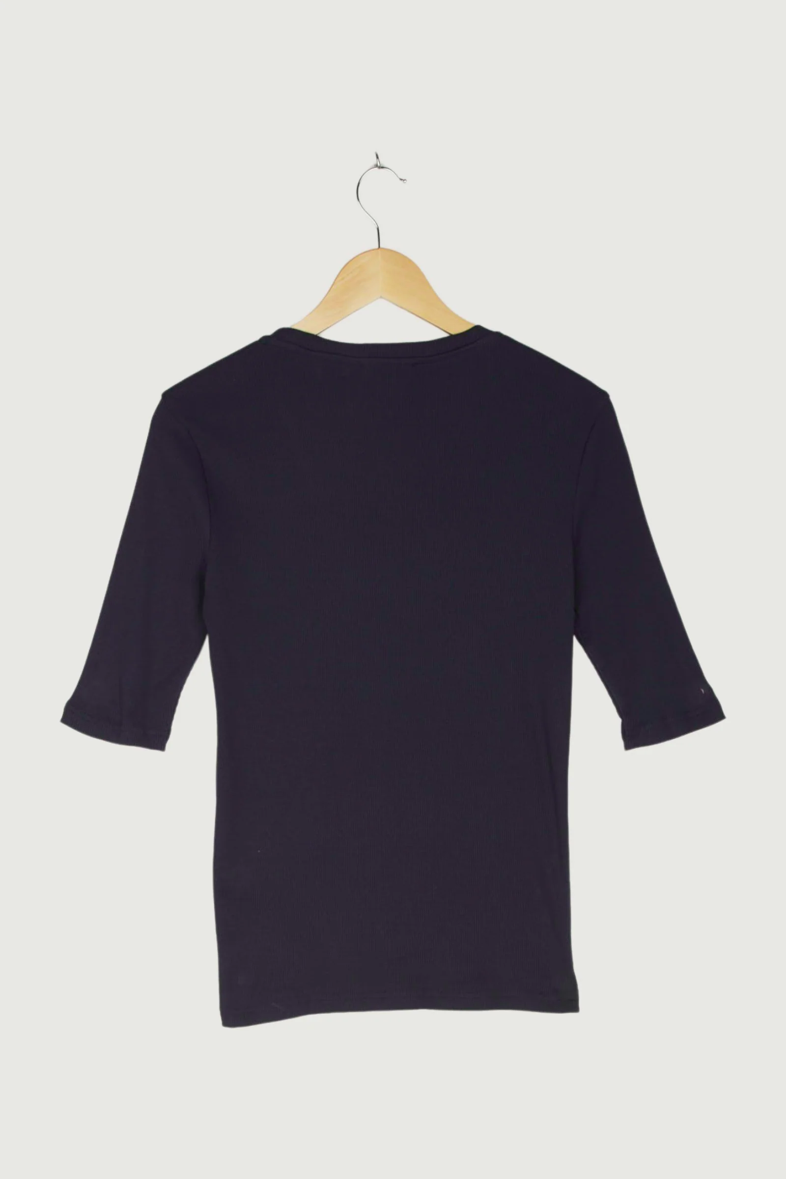 Second Hand Halbarm-Shirt aus reiner Bio-Baumwolle - Image 17