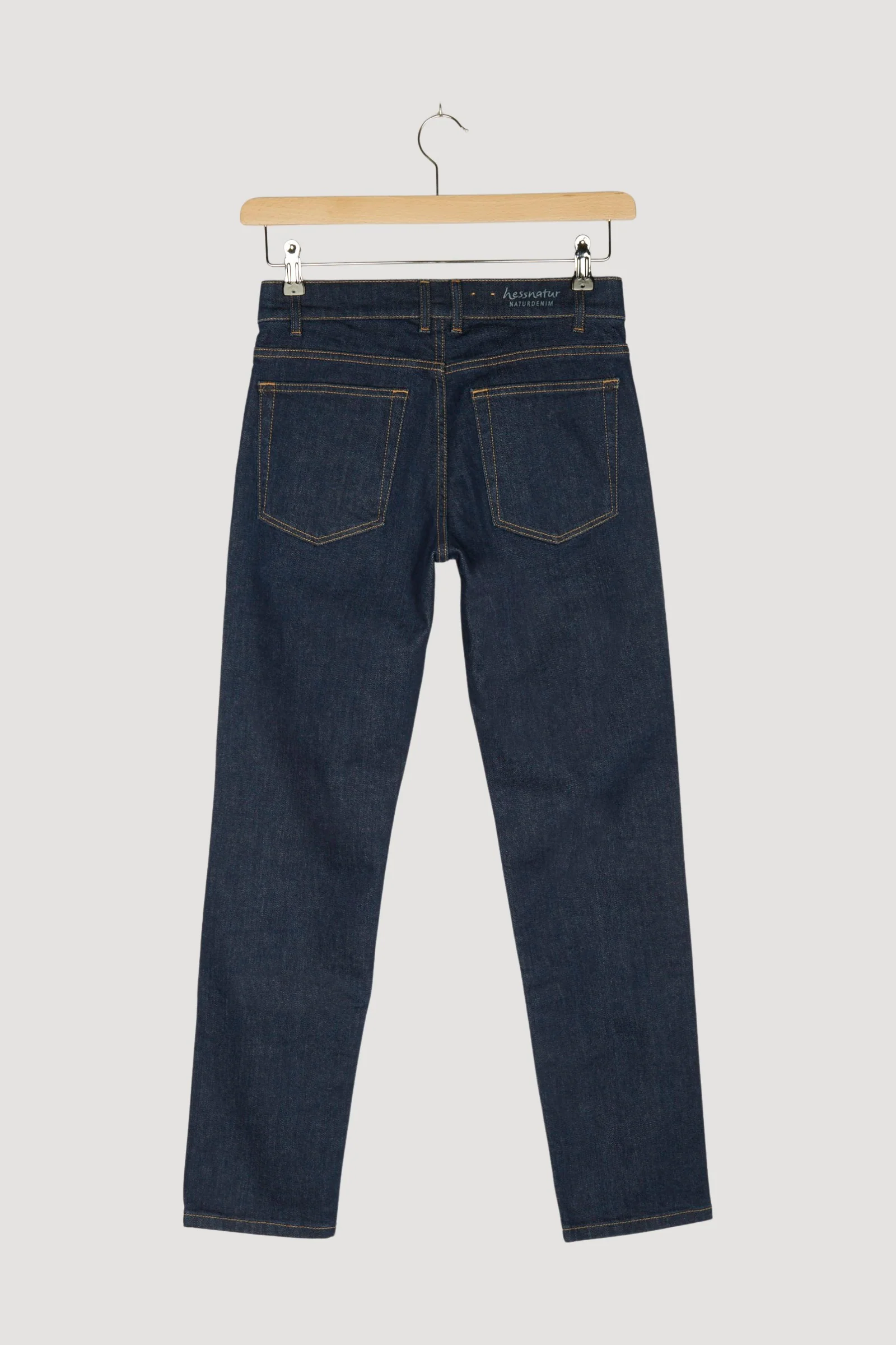 Second Hand Jeans Ben Straight Fit aus COREVA™ Bio-Denim - Image 2