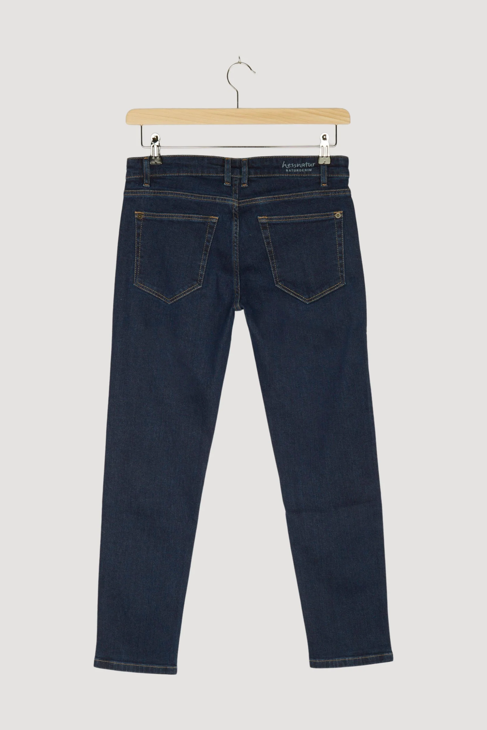 Second Hand Jeans Jasper Betterecycling Slim Fit aus Bio-Denim - Image 5