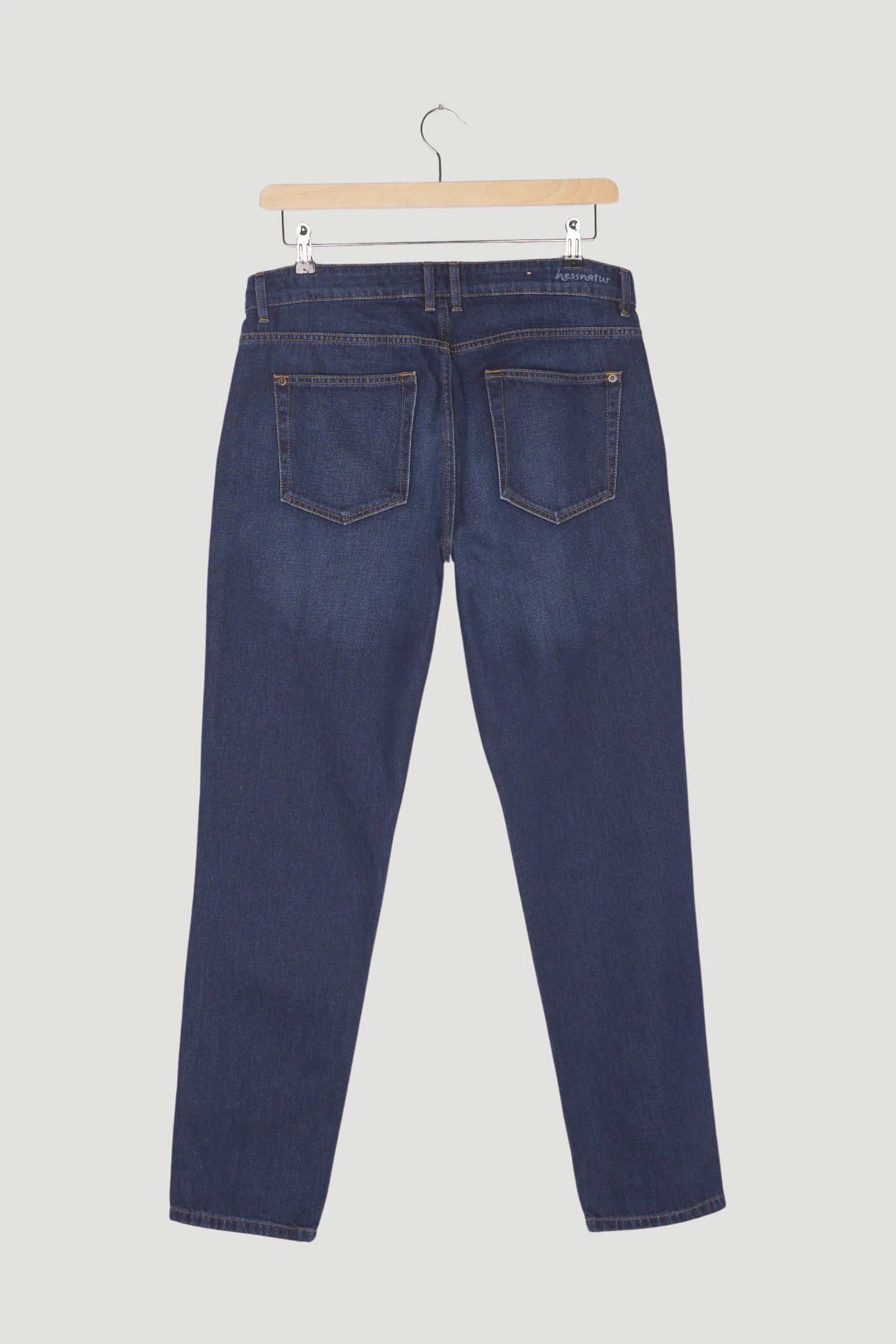 Second Hand Jeans Max Tapered Fit aus reinem Bio-Denim - Image 2