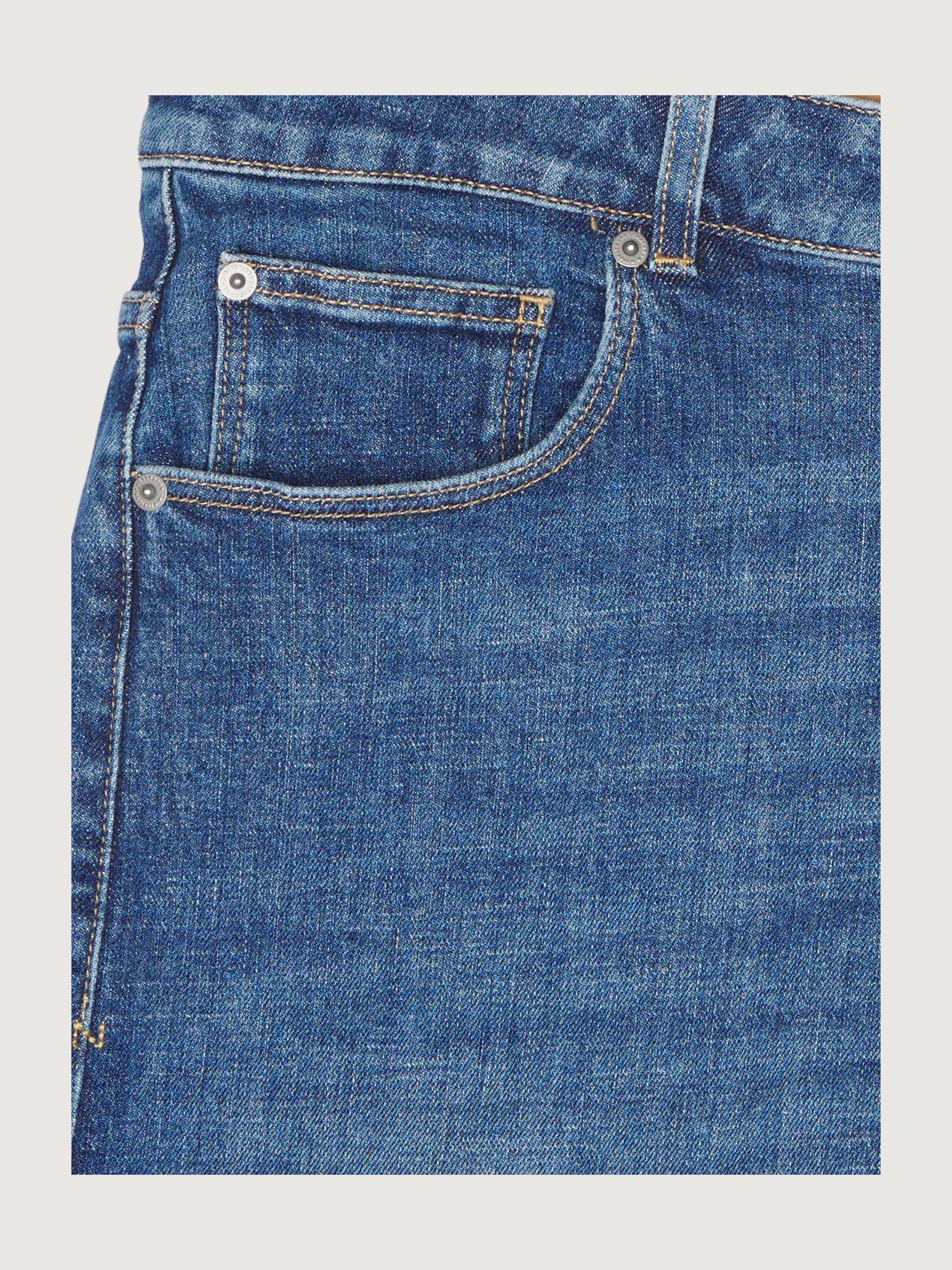Second Hand Jeansshorts aus Bio-Denim - Image 6