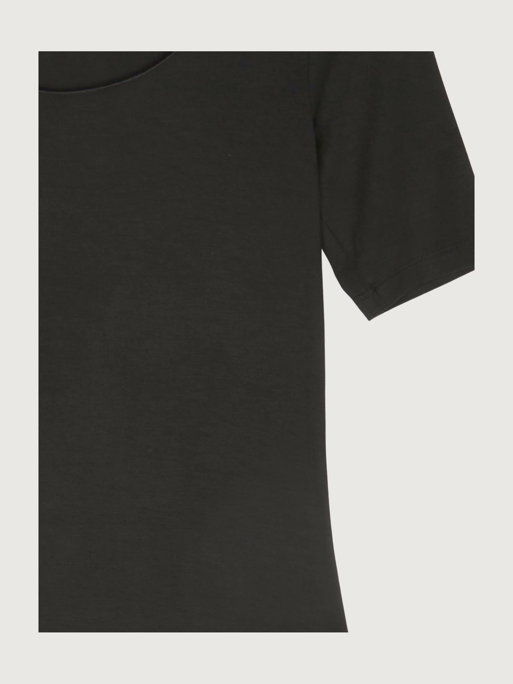 Second Hand Jersey-Shirt aus TENCEL™Modal - Image 18