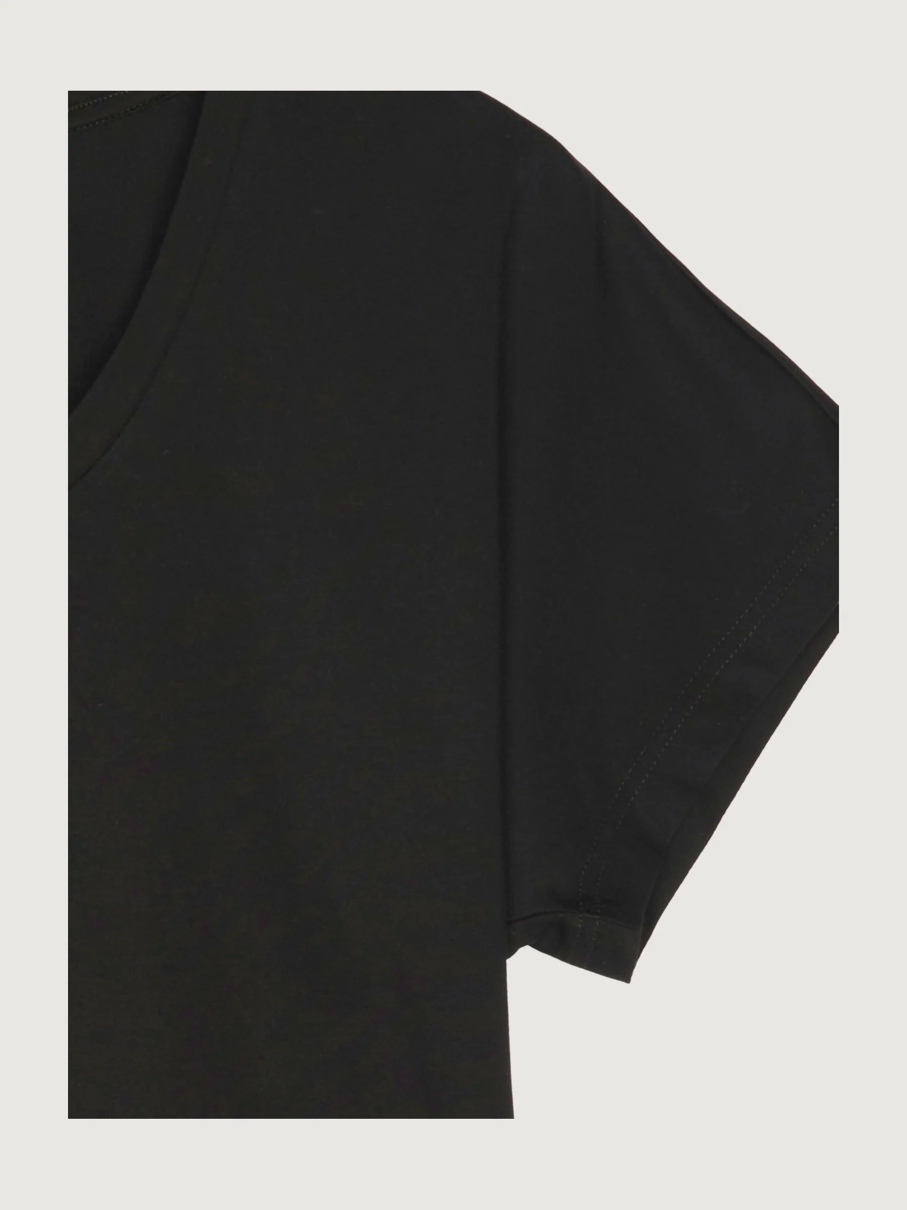 Second Hand Kurzarmshirt aus reiner Bio-Pima-Baumwolle - Image 17