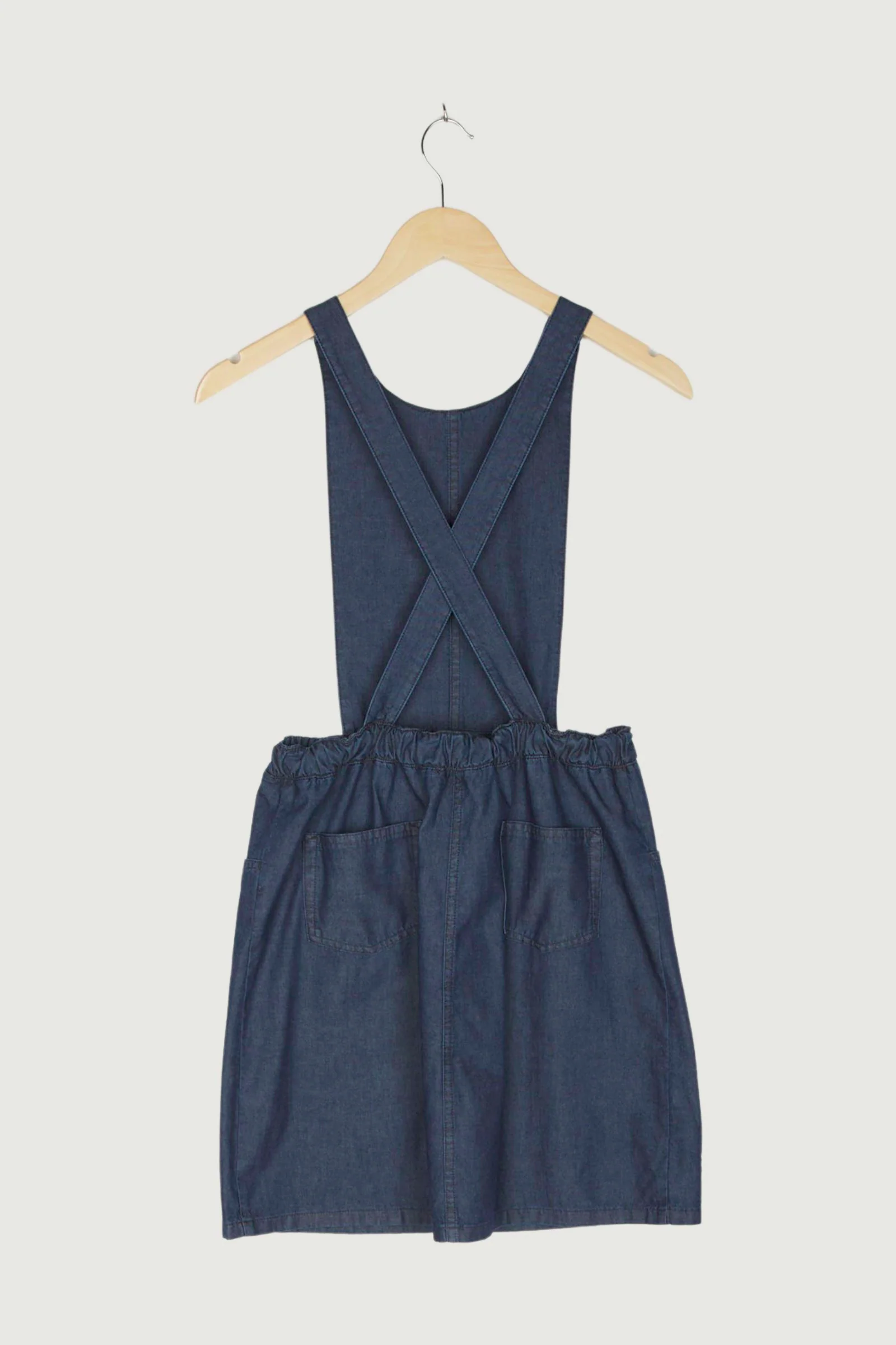 Second Hand Latzkleid aus reinem Bio-Denim - Image 2