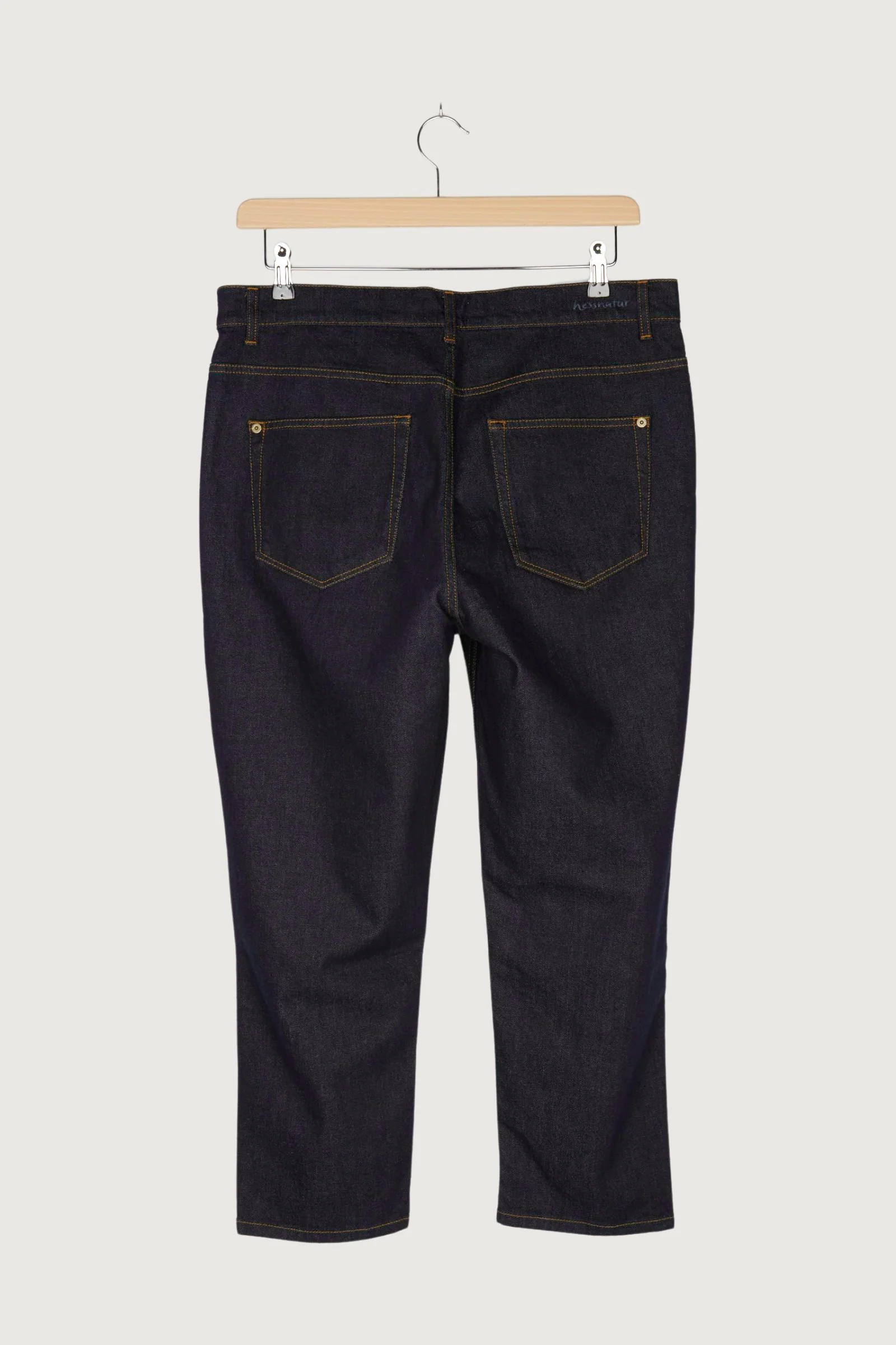 Second Hand Wolldenim Jeans Barrel Leg aus Bio-Baumwolle mit Schurwolle - Image 5
