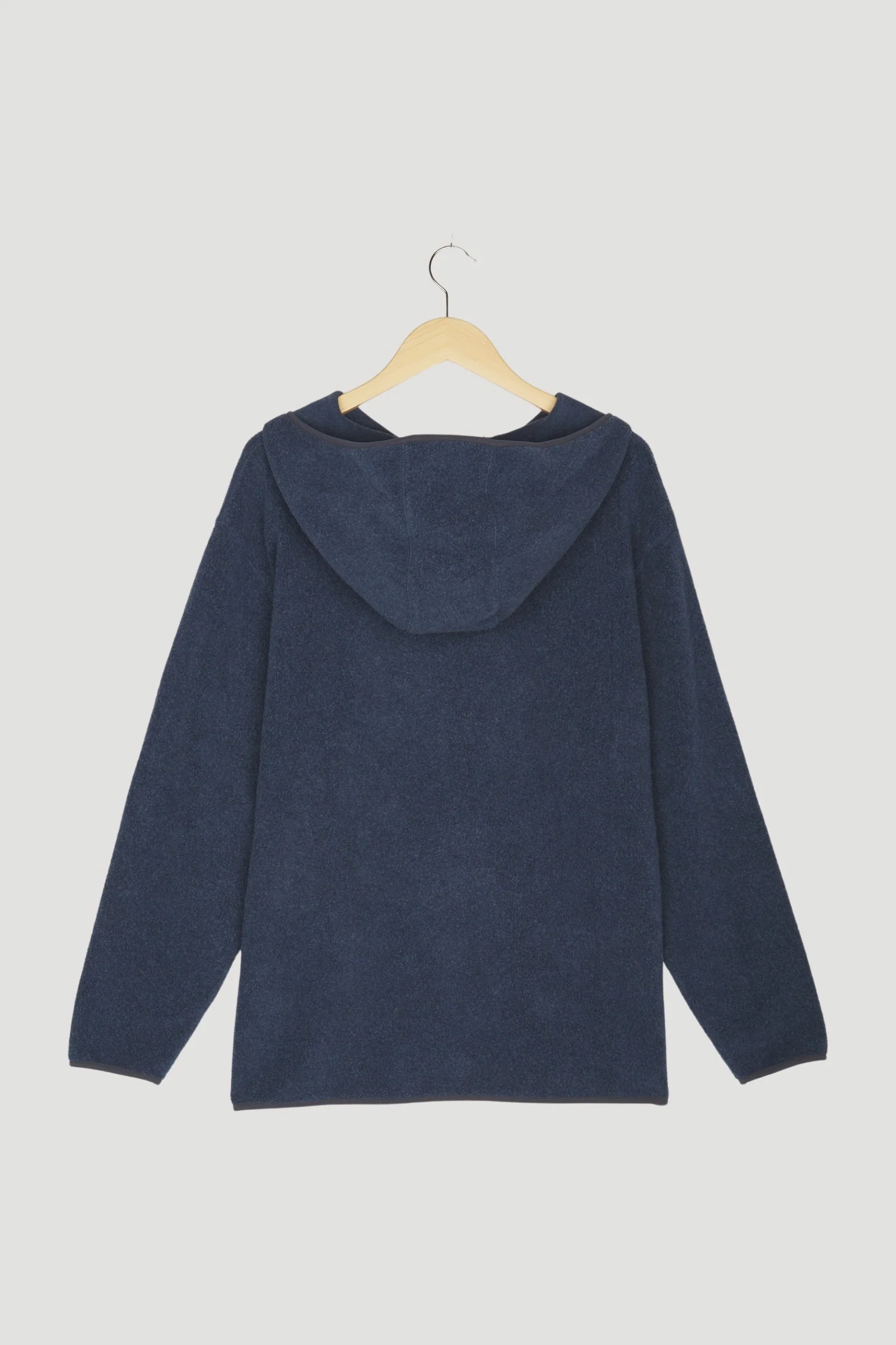 Secondhand Fleece-Hoodie aus reiner Bio-Baumwolle - Image 8