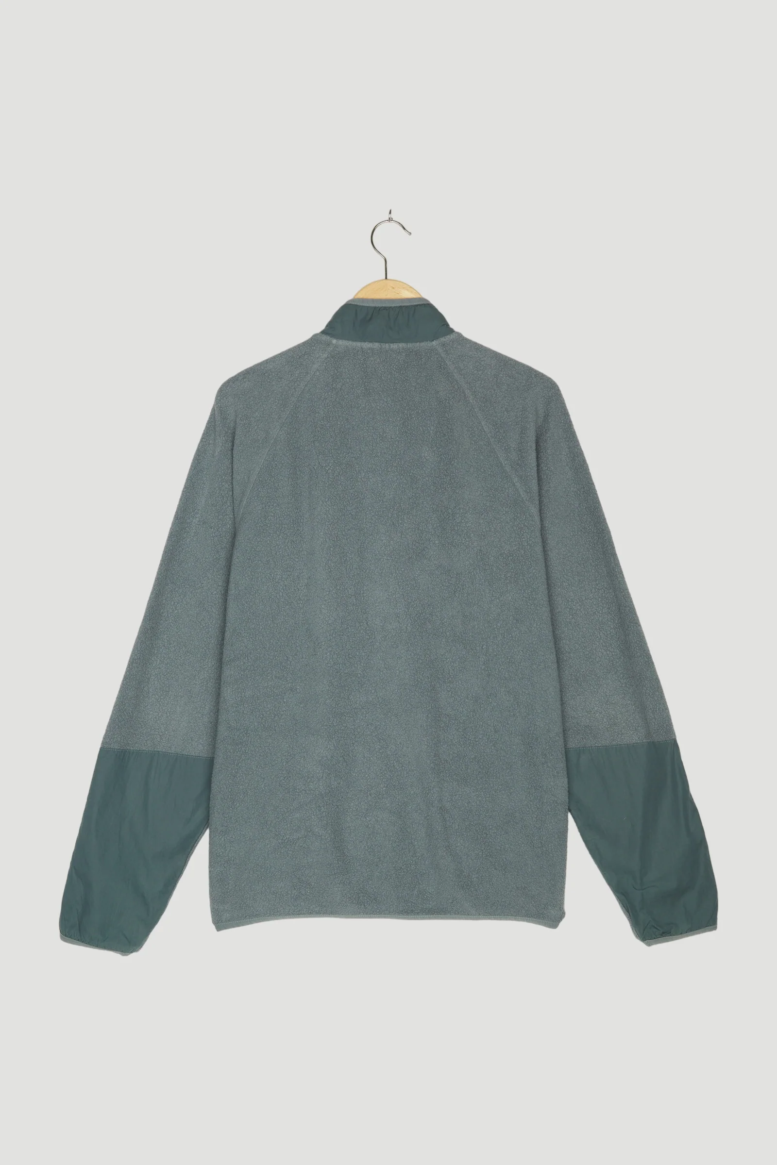 Secondhand Fleece-Jacke BetterRecycling aus reiner Bio-Baumwolle - Image 2