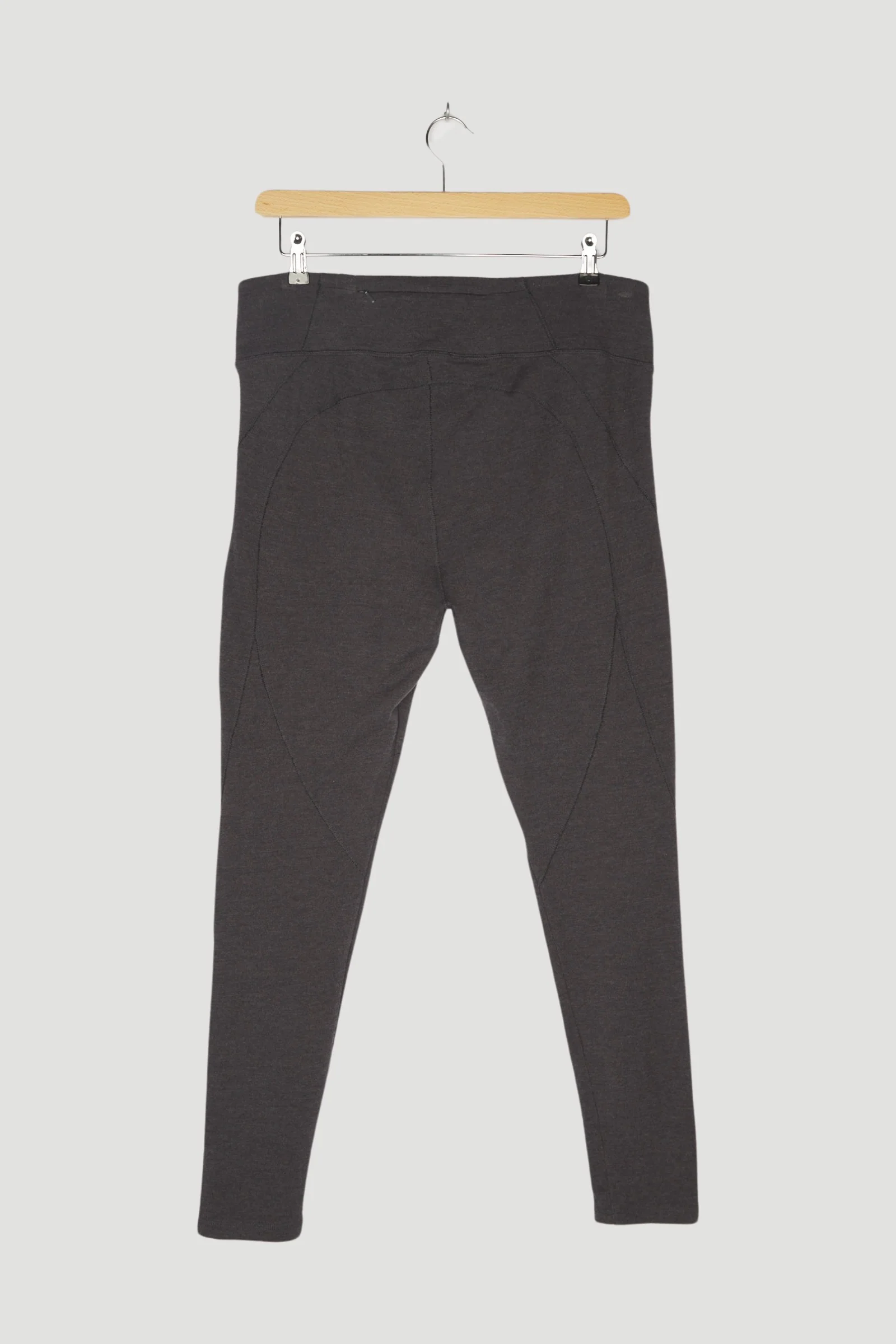 Secondhand Funktionsleggings aus Bio-Merinowolle mit Bio-Baumwolle - Image 5