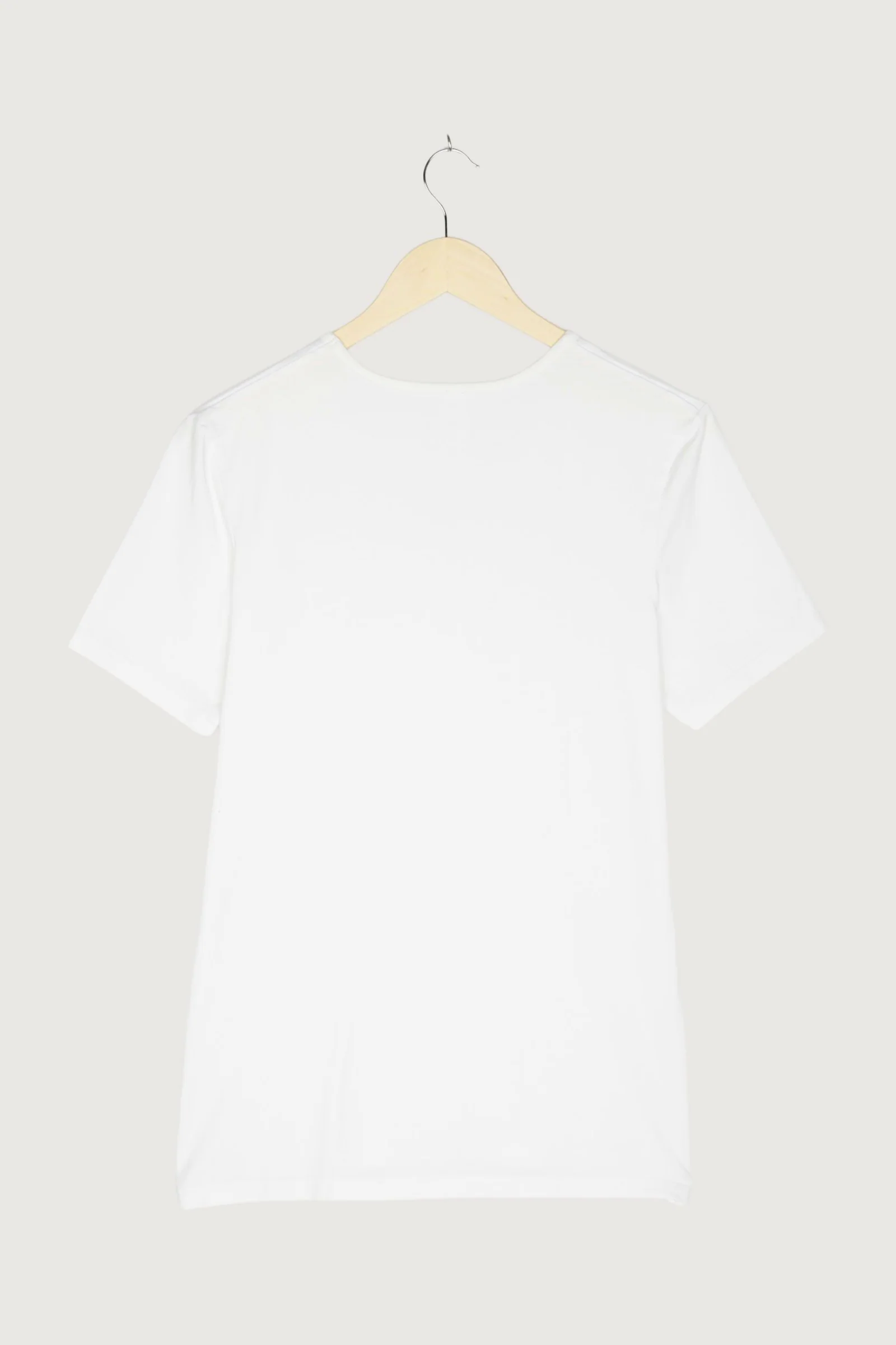Secondhand Shirt - Image 2