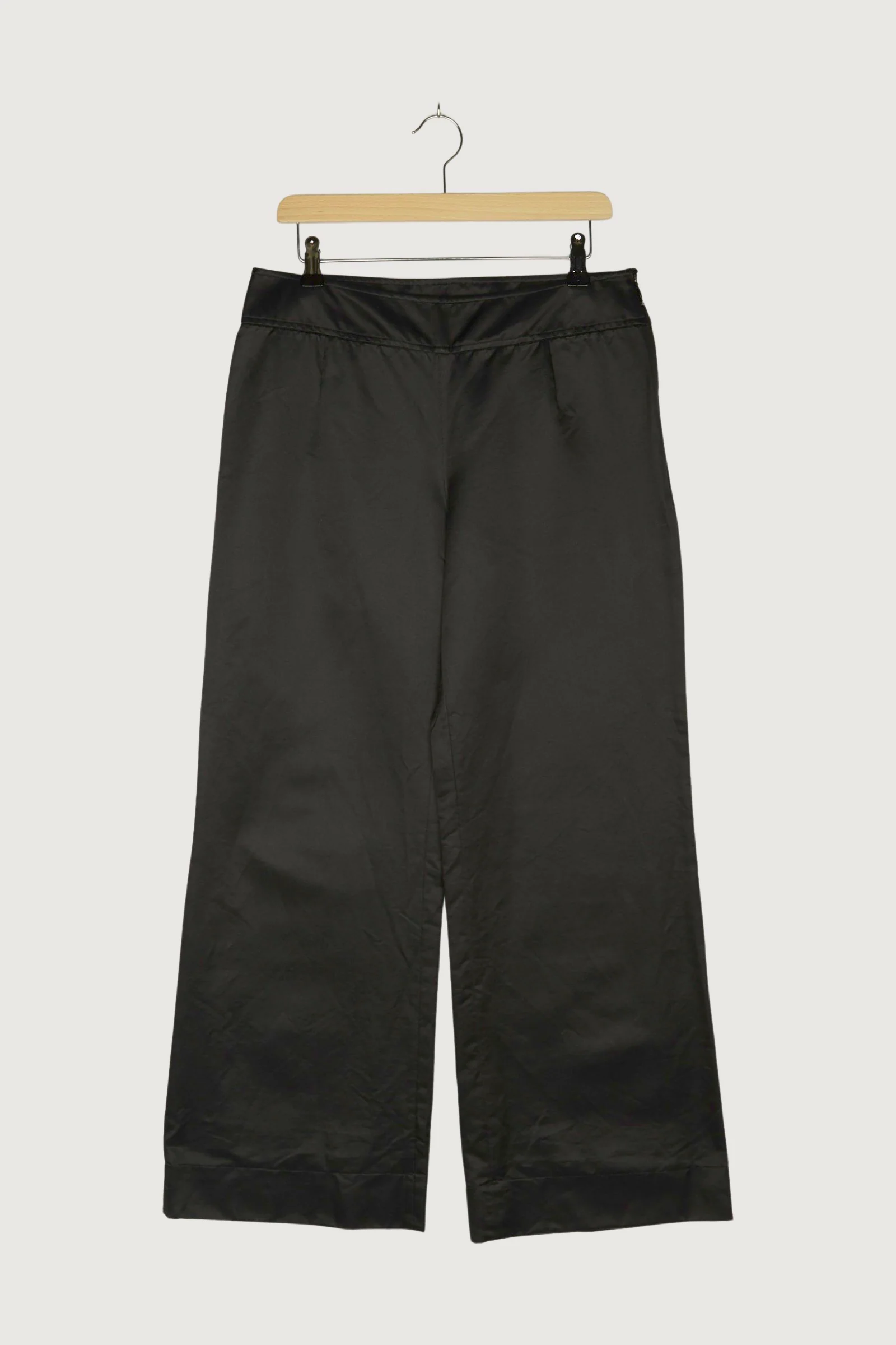Secondhand Hose
