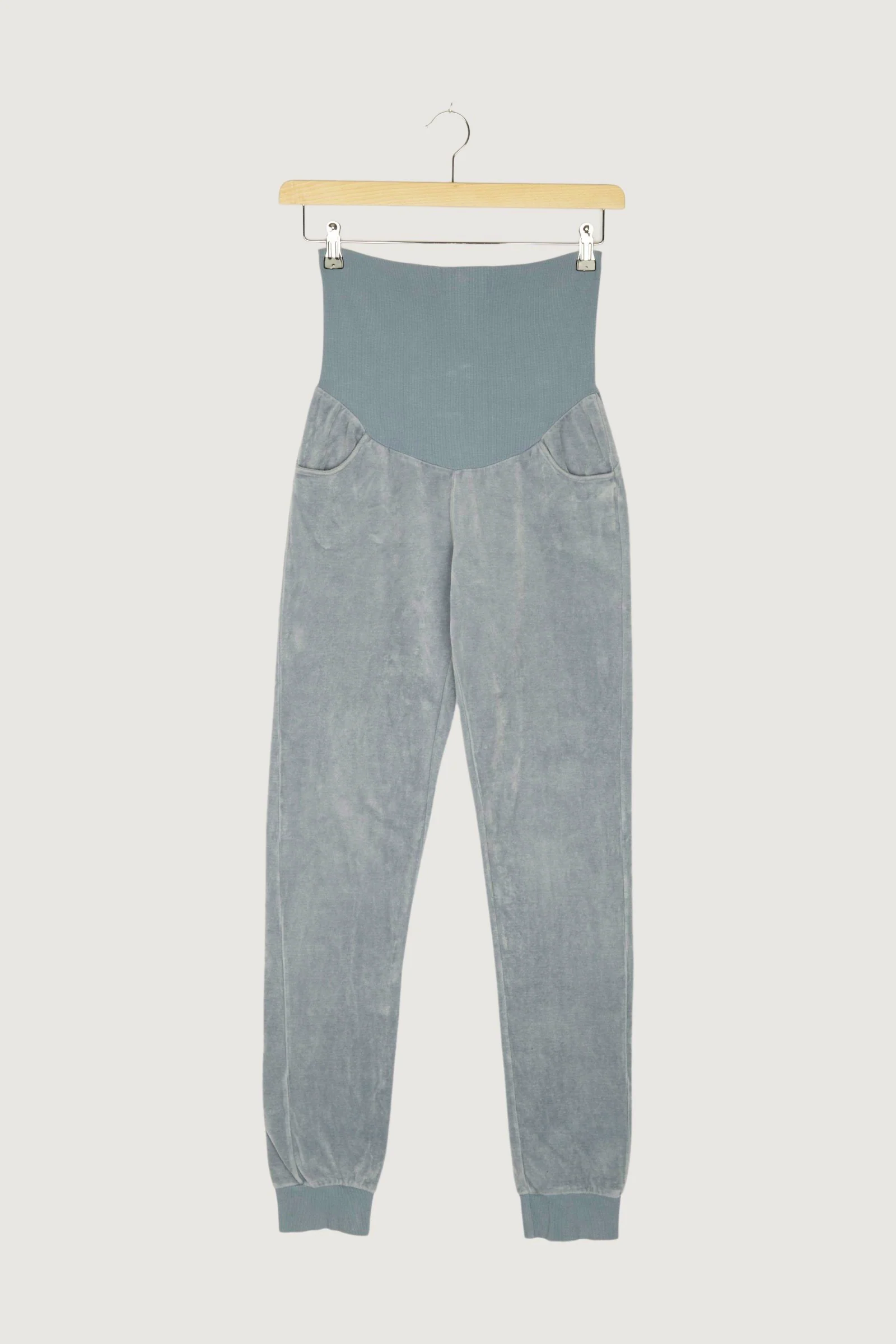 Secondhand Hose