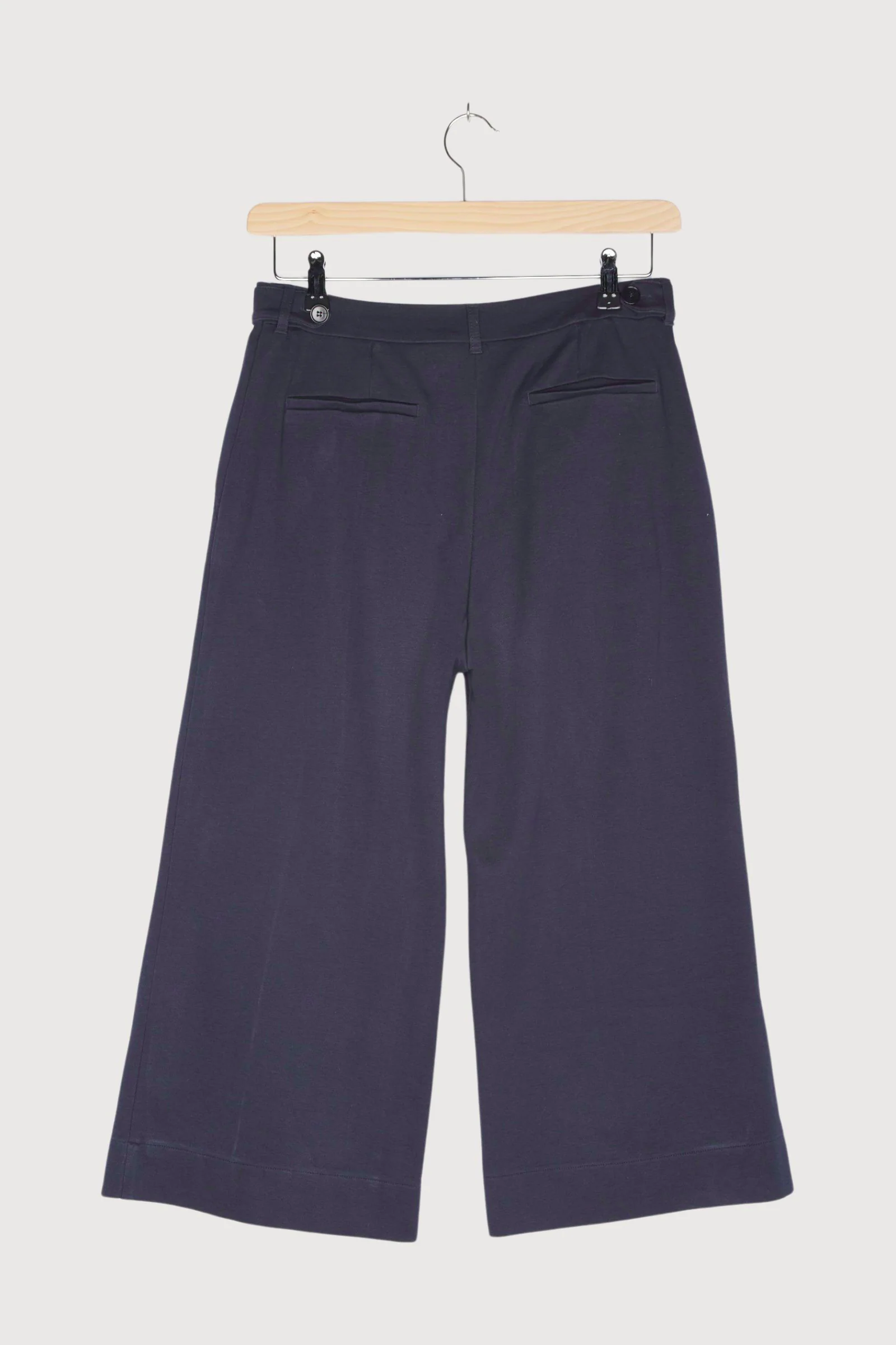 Secondhand Hose - Image 2
