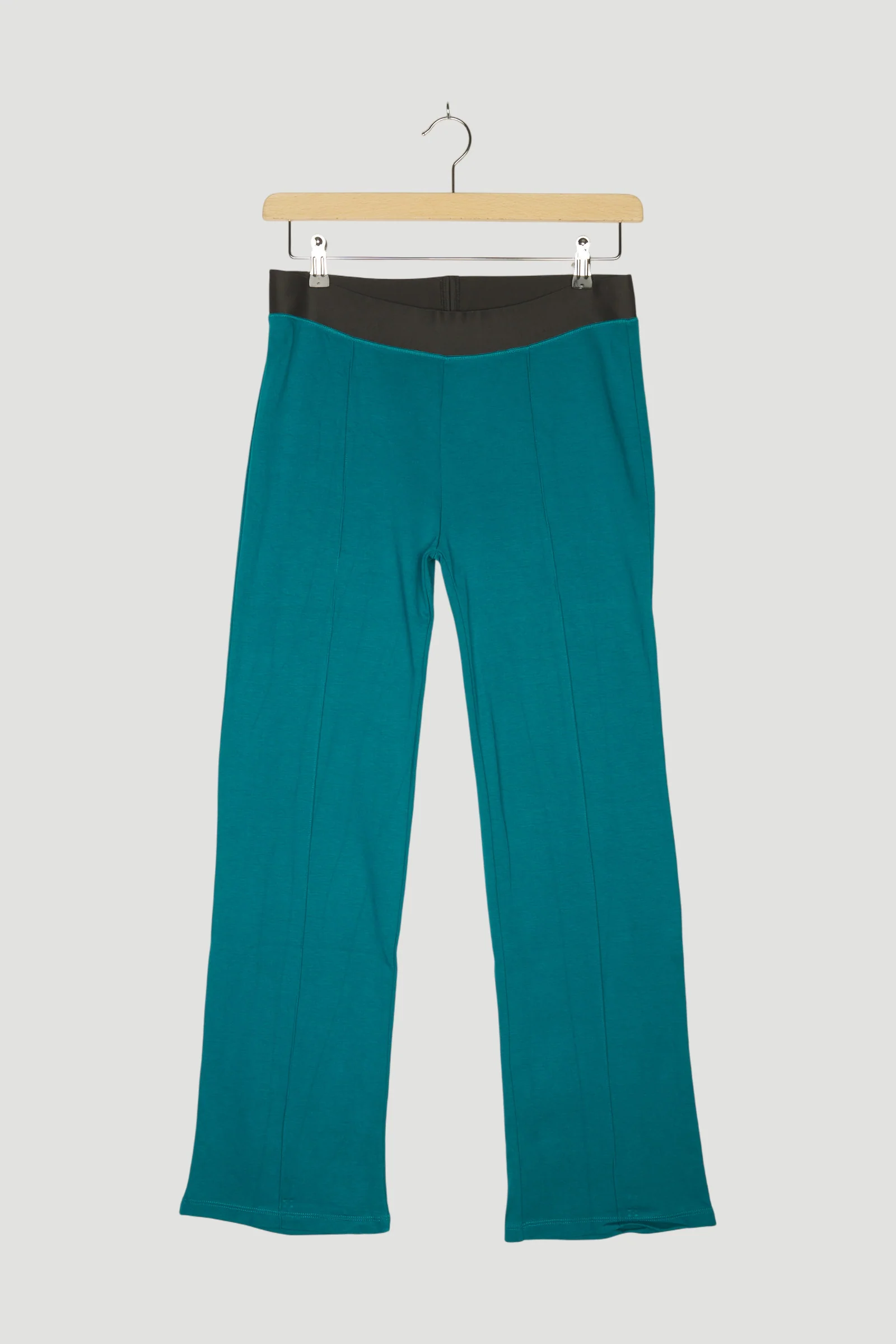 Secondhand Hose aus Baumwolle und Modal