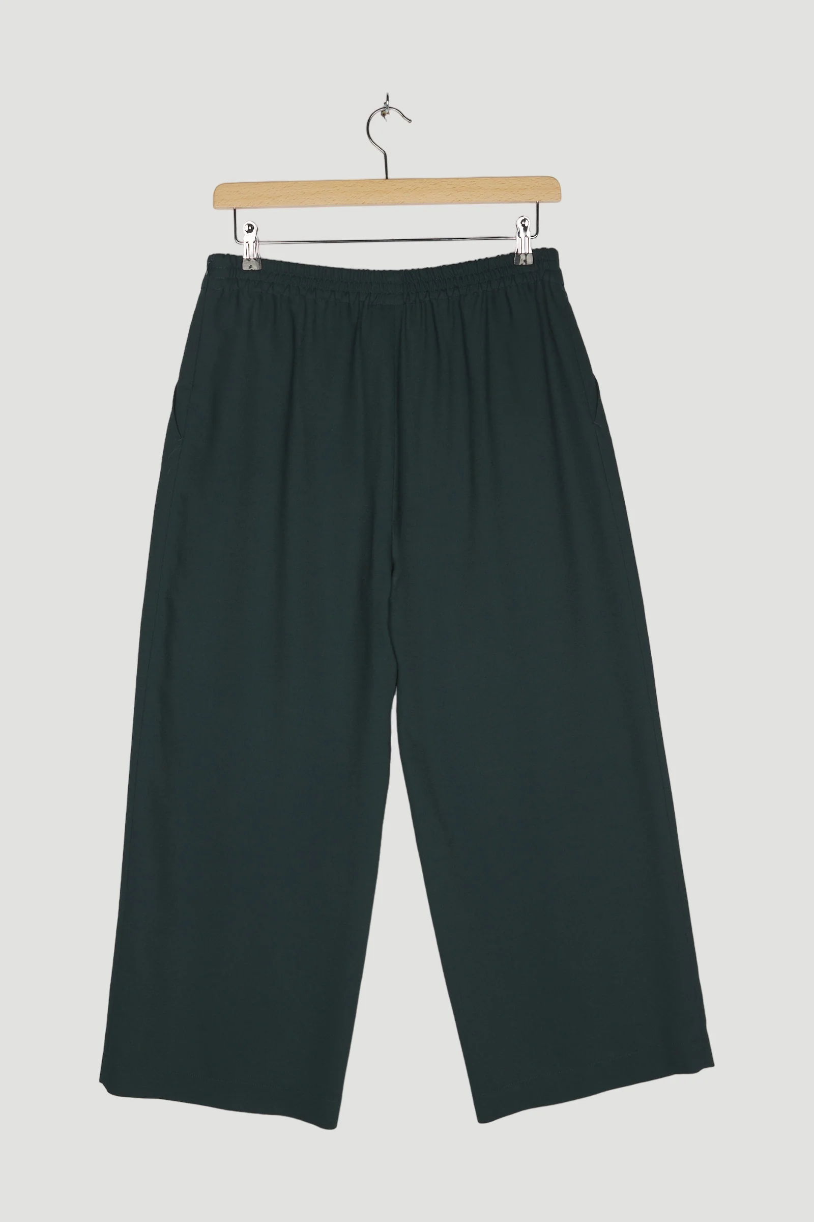 Secondhand Hose aus Modal mit Schurwolle - Image 2