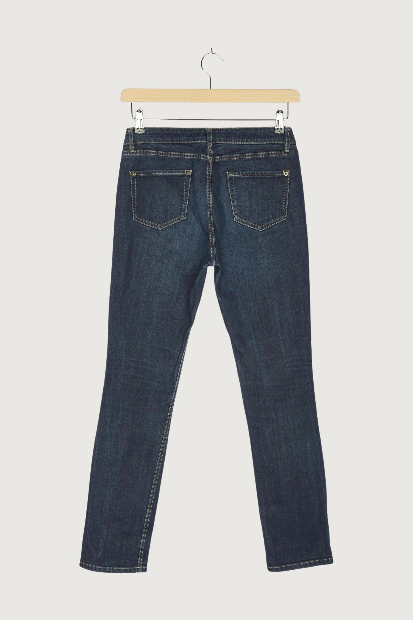 Secondhand Jeans - Image 2