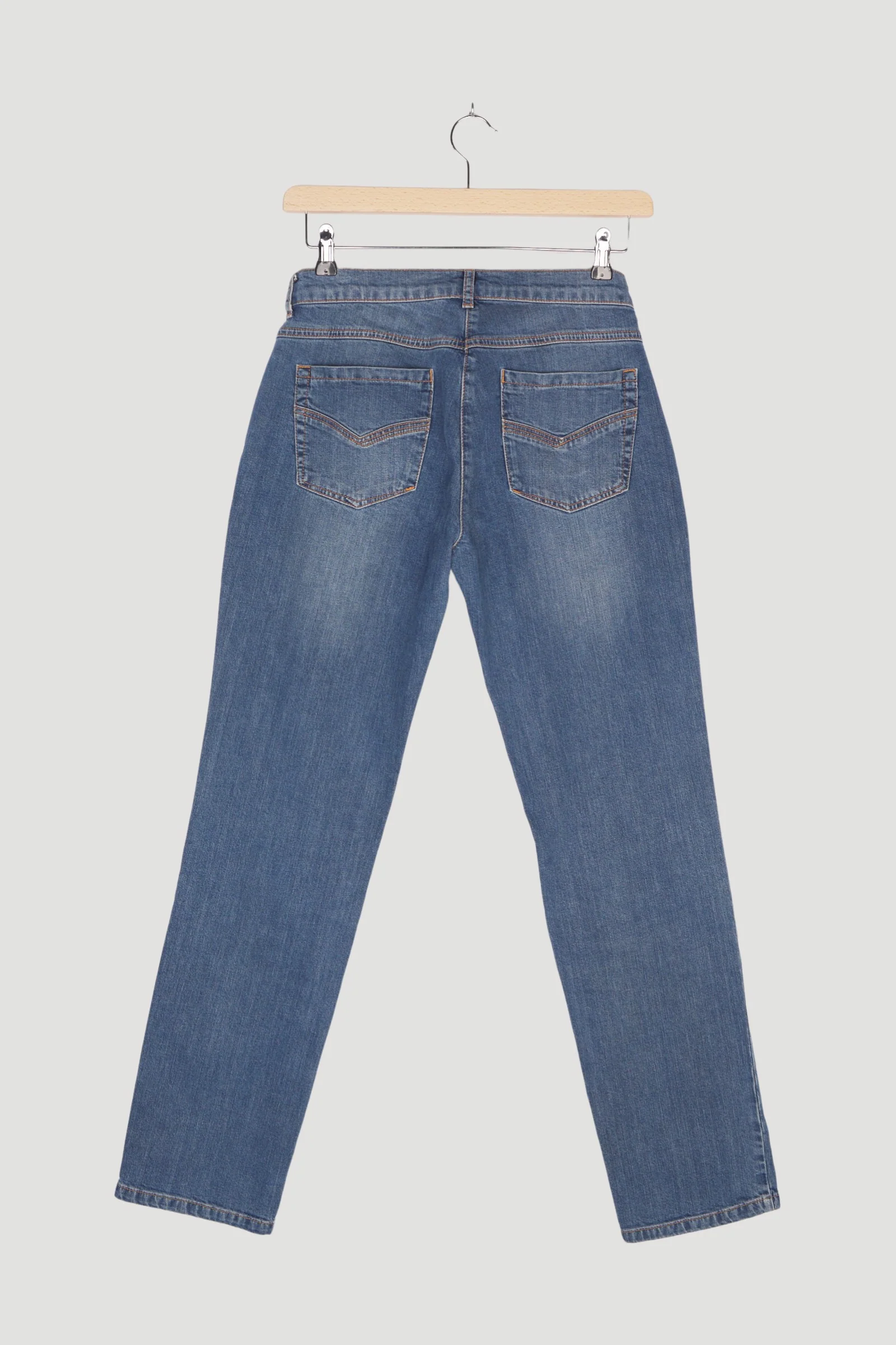 Secondhand Jeans - Image 2
