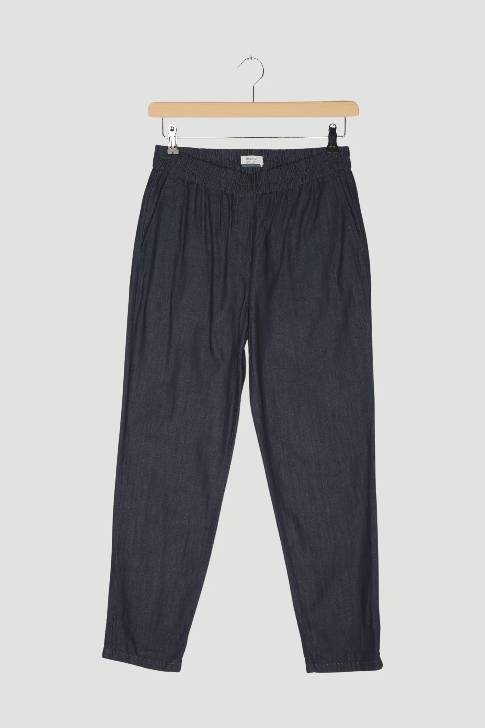 Secondhand Jeans aus reinem Bio-Denim