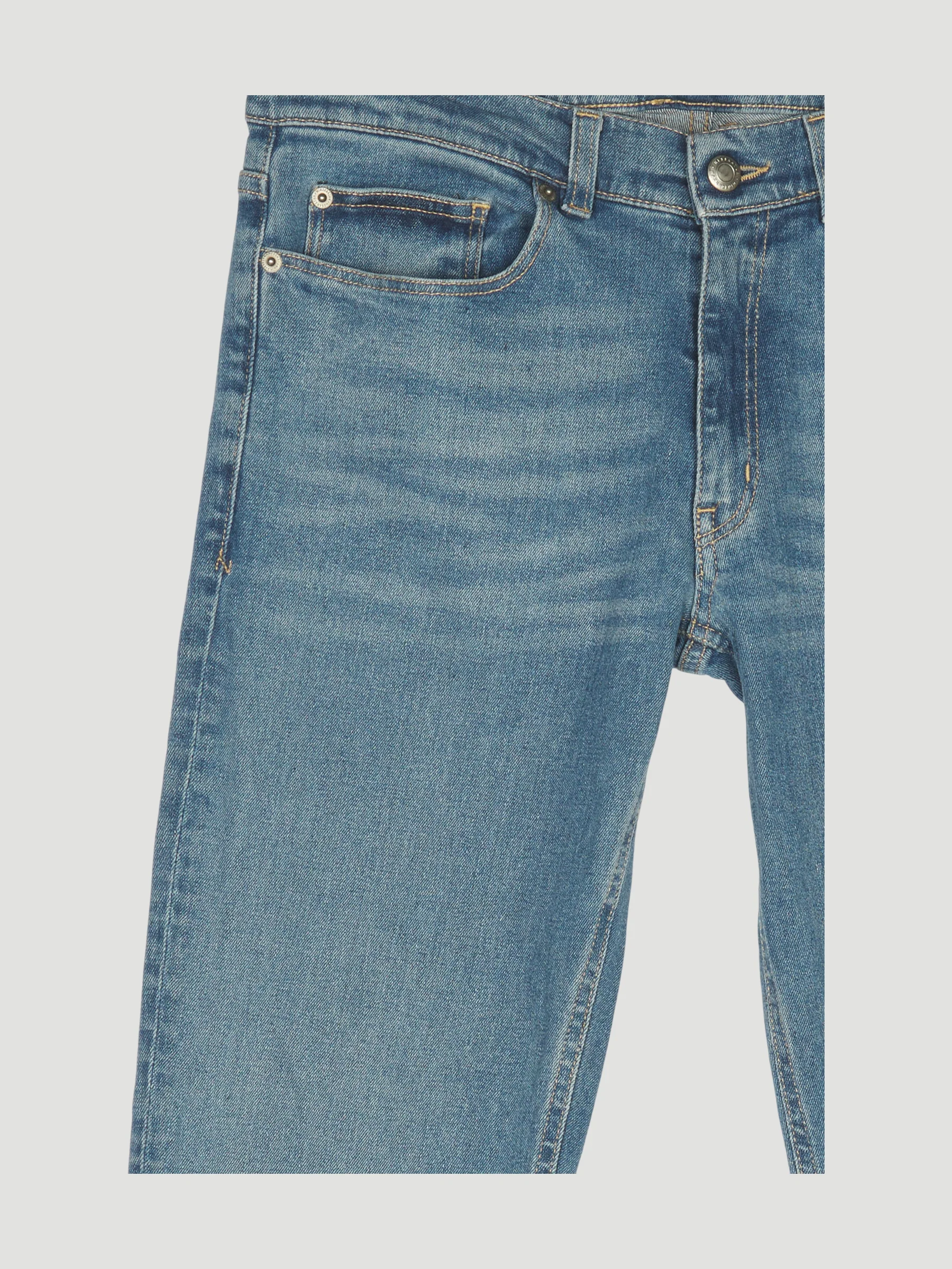 Secondhand Jeans Ben Straight Fit aus Bio-Denim - Image 3