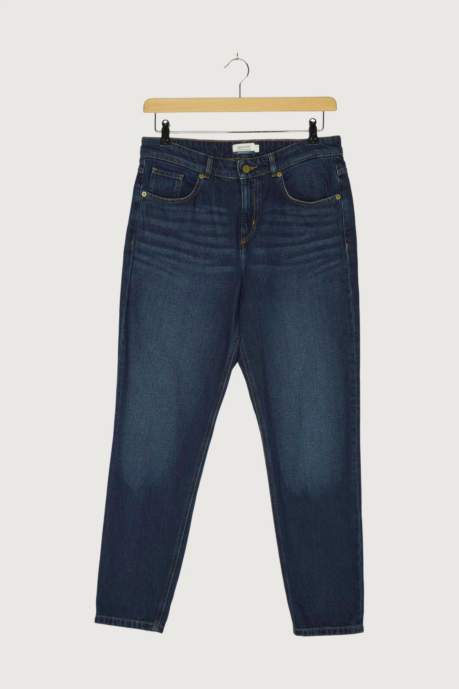 Secondhand Jeans Boyfriend aus reinem Bio-Denim - Image 13