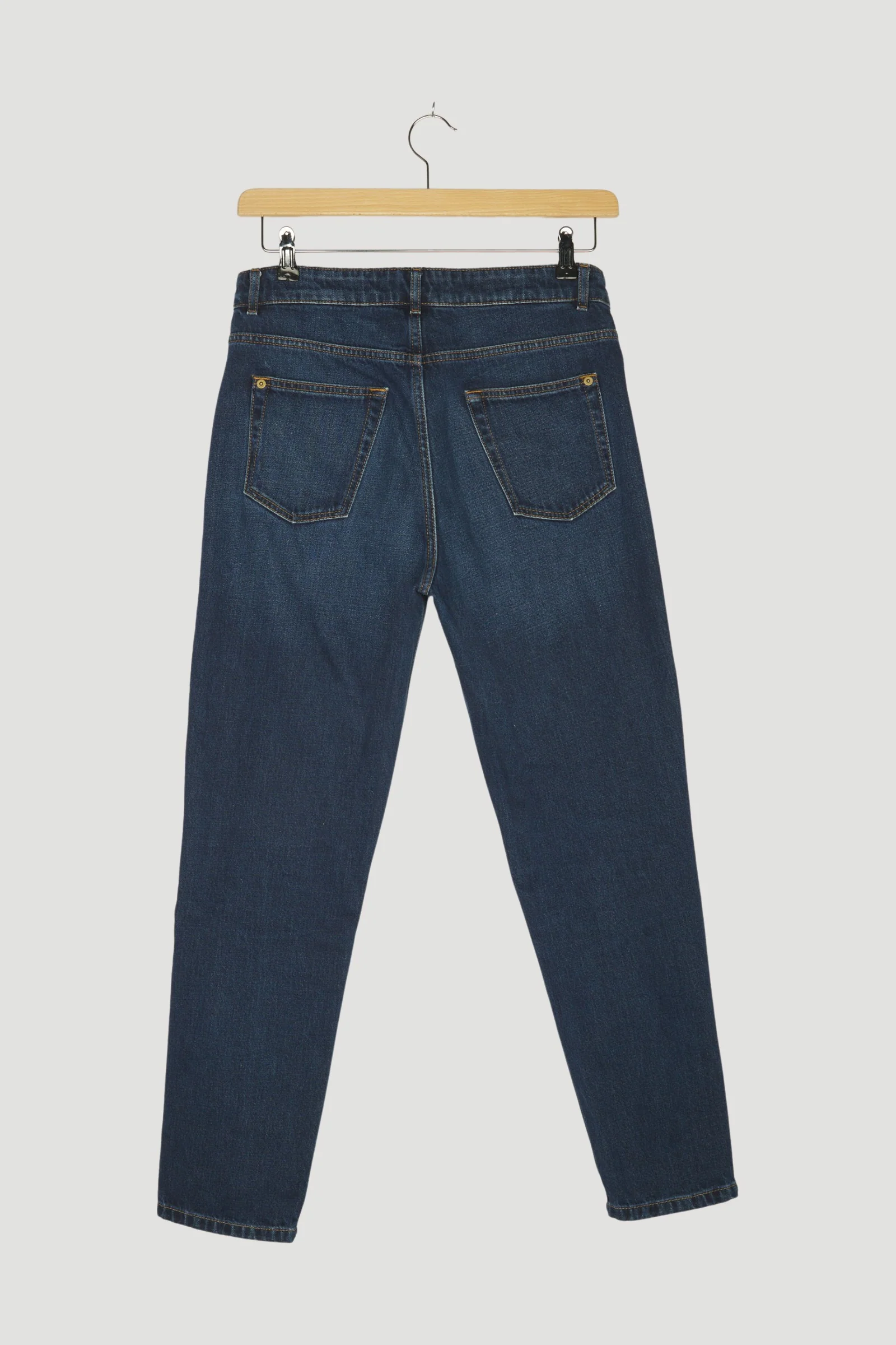 Secondhand Jeans Boyfriend aus reinem Bio-Denim - Image 2