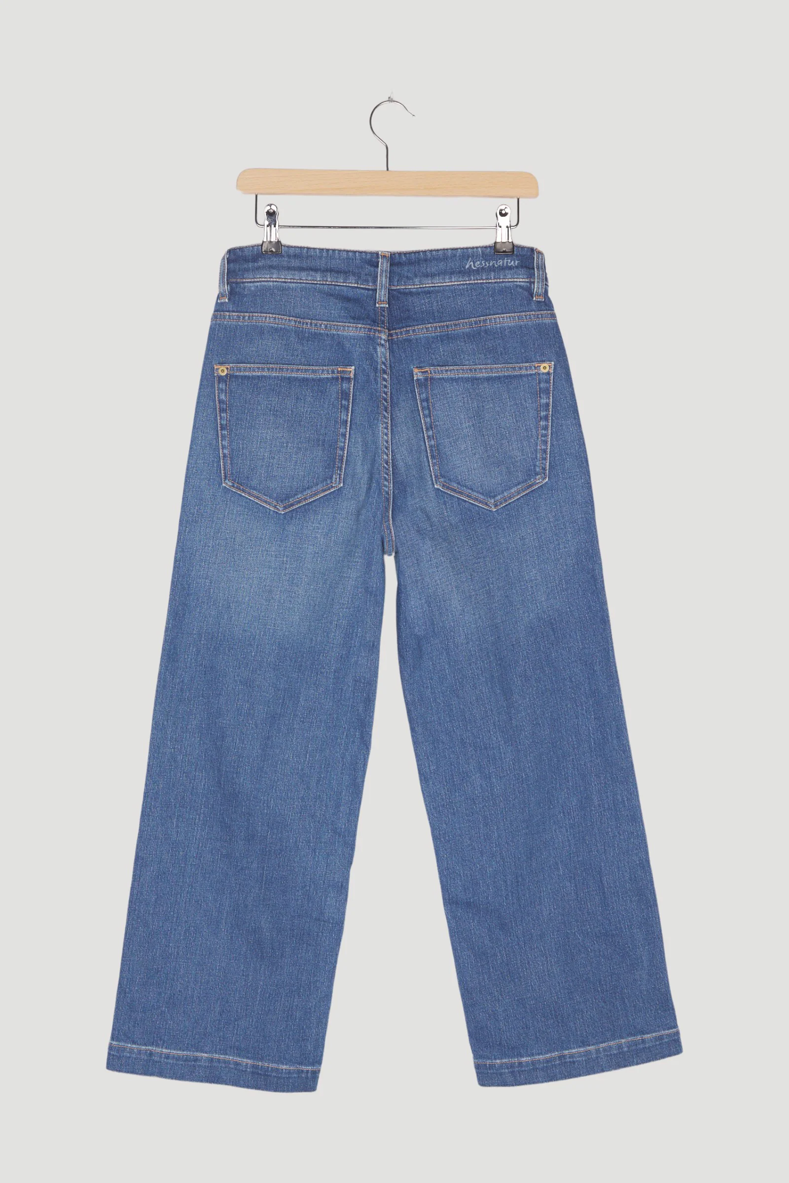 Secondhand Jeans Cropped Flared aus Bio-Denim - Image 2