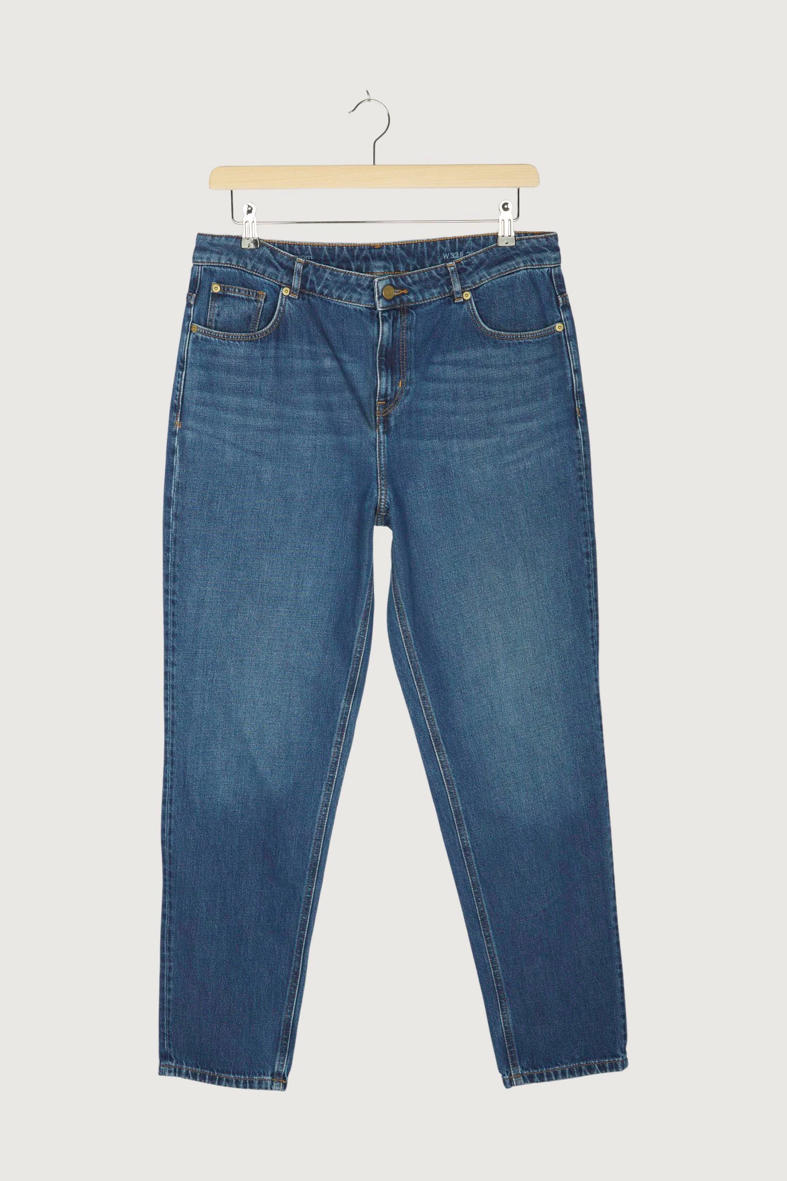 Secondhand Jeans Hanna Mom Fit aus reinem Bio-Denim - Image 10