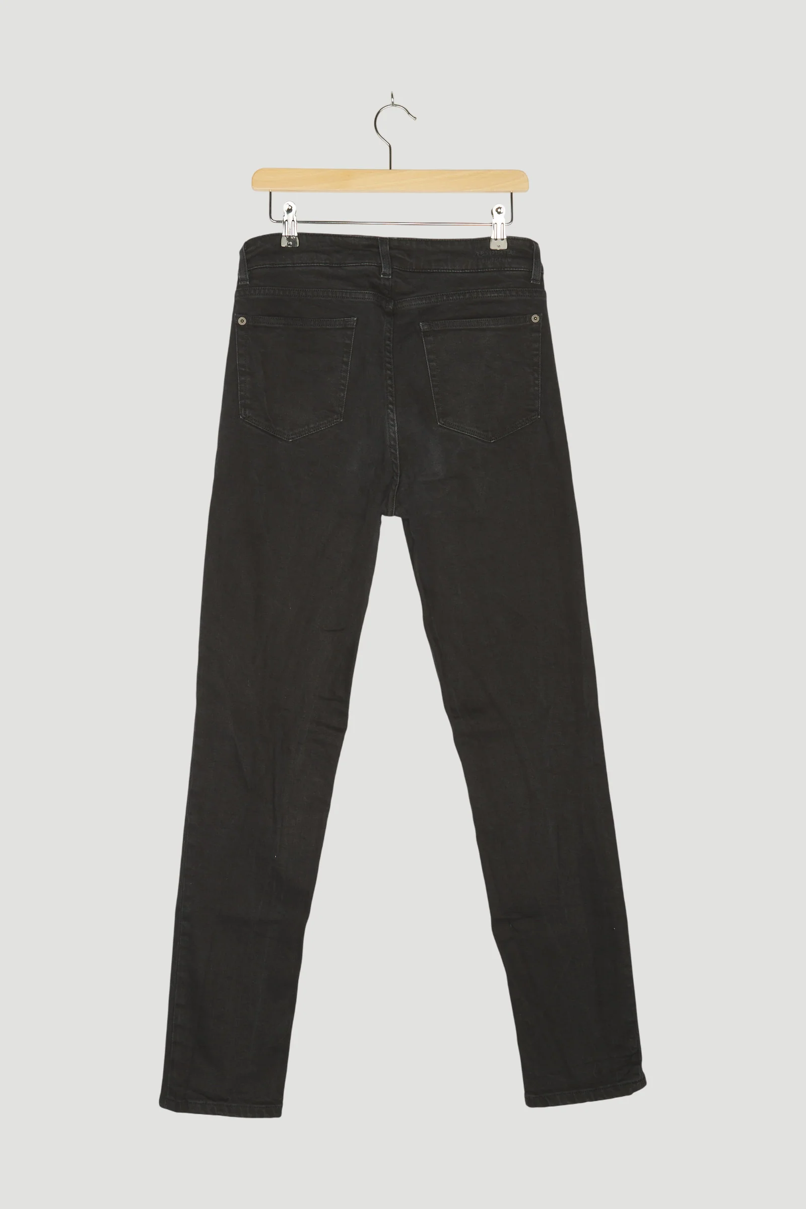 Secondhand Jeans High Rise aus COREVA™ Bio-Denim - Image 2