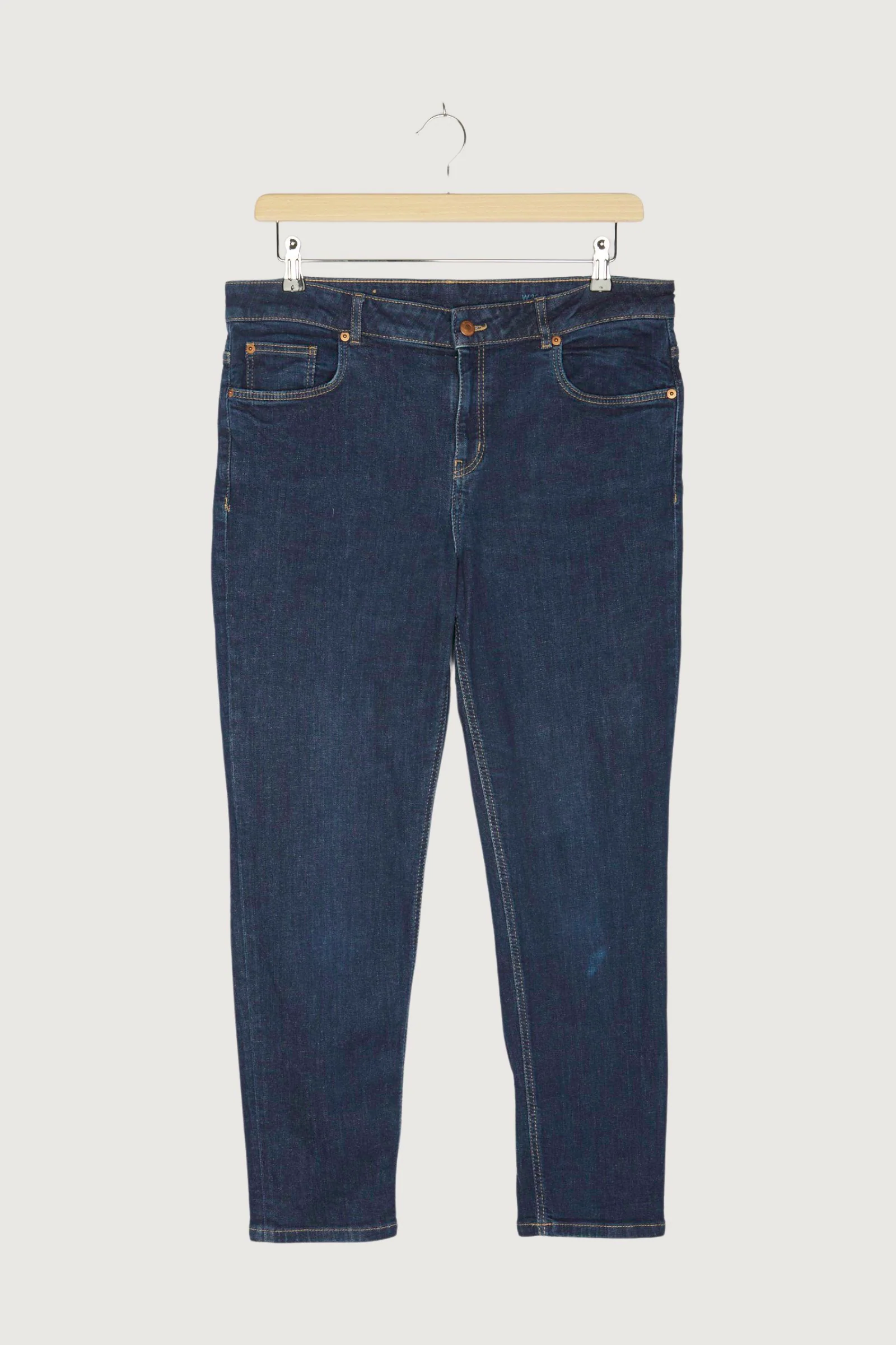 Secondhand Jeans Lea Slim Fit aus Bio-Denim - Image 13