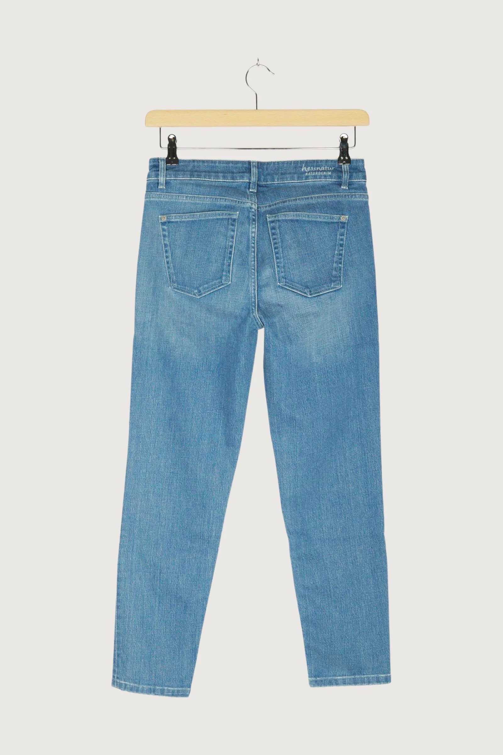 Secondhand Jeans Lea Slim Fit aus Bio-Denim - Image 5
