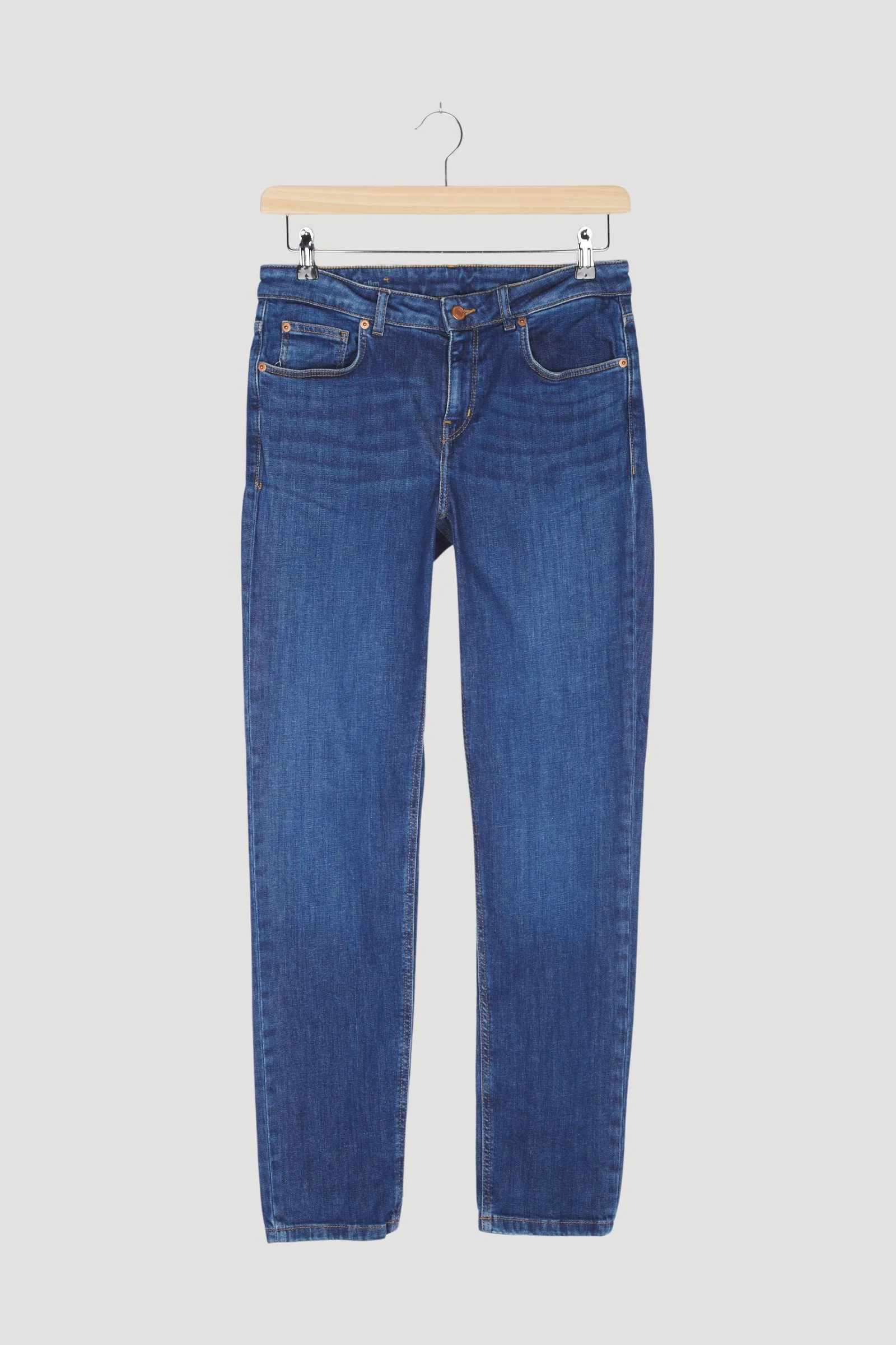 Secondhand Jeans Lea Slim Fit aus Bio-Denim - Image 4
