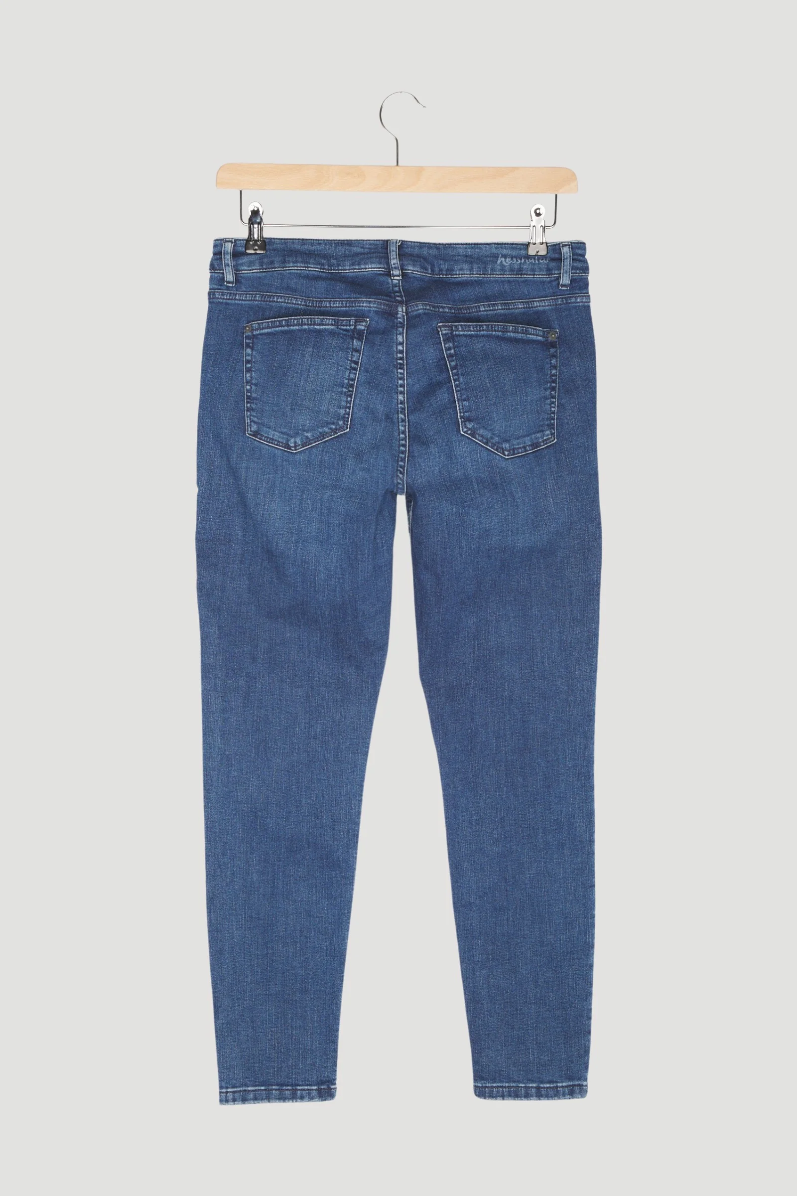 Secondhand Jeans Lina Skinny Fit aus Bio-Denim - Image 5
