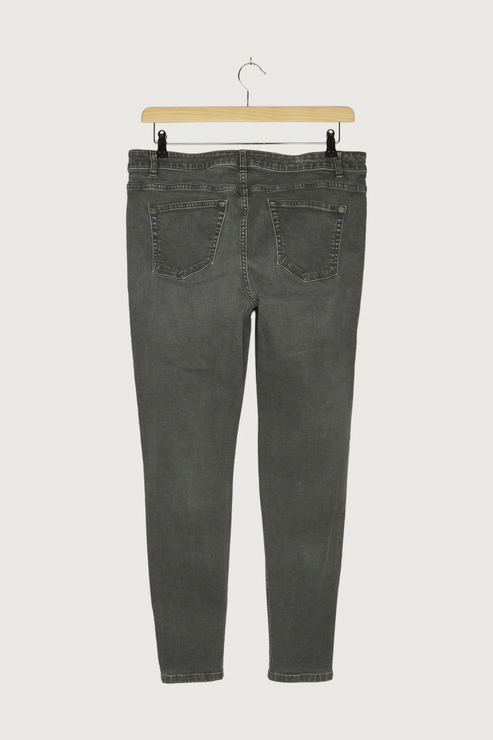 Secondhand Jeans Lina Skinny Fit aus Bio-Denim - Image 2
