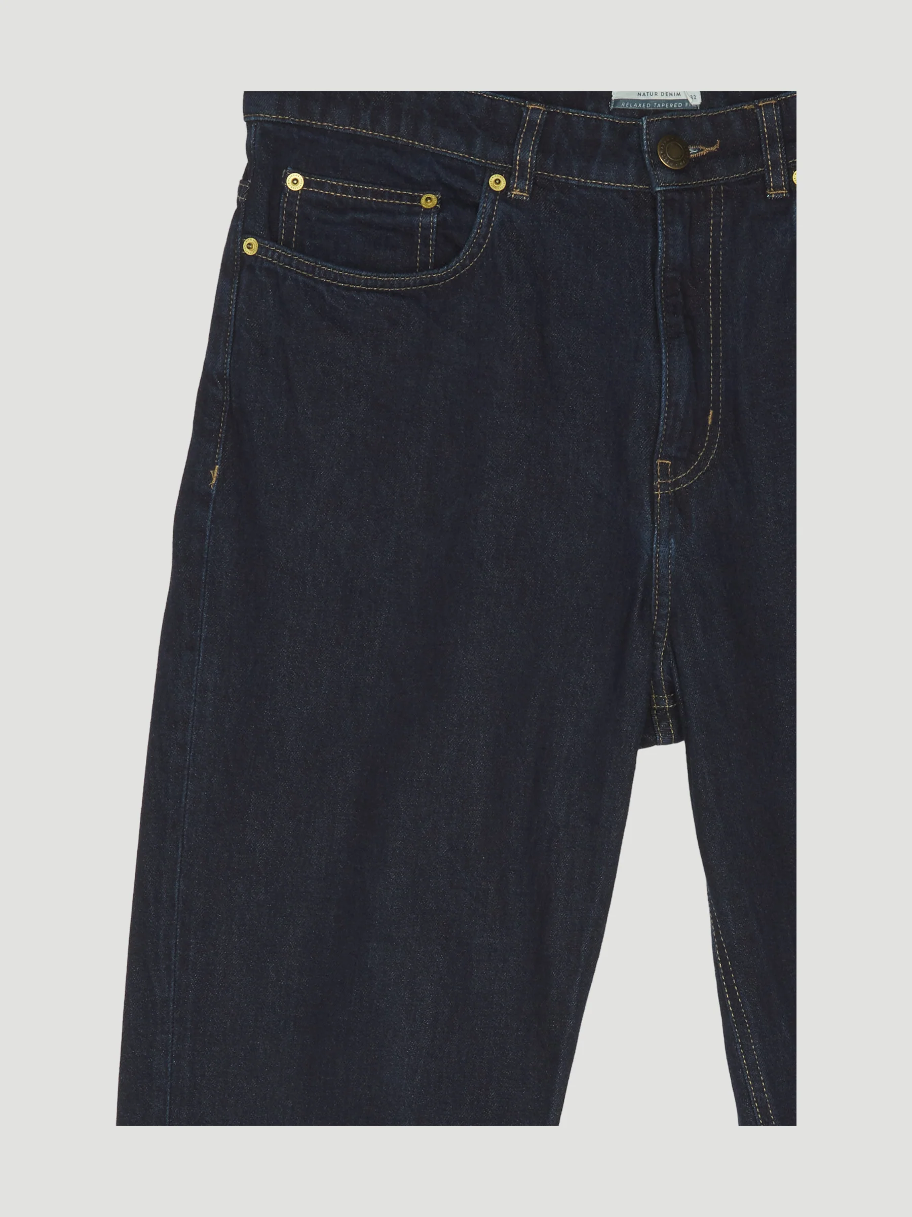 Secondhand Jeans Mads Relaxed Tapered aus reinem Bio-Denim - Image 3