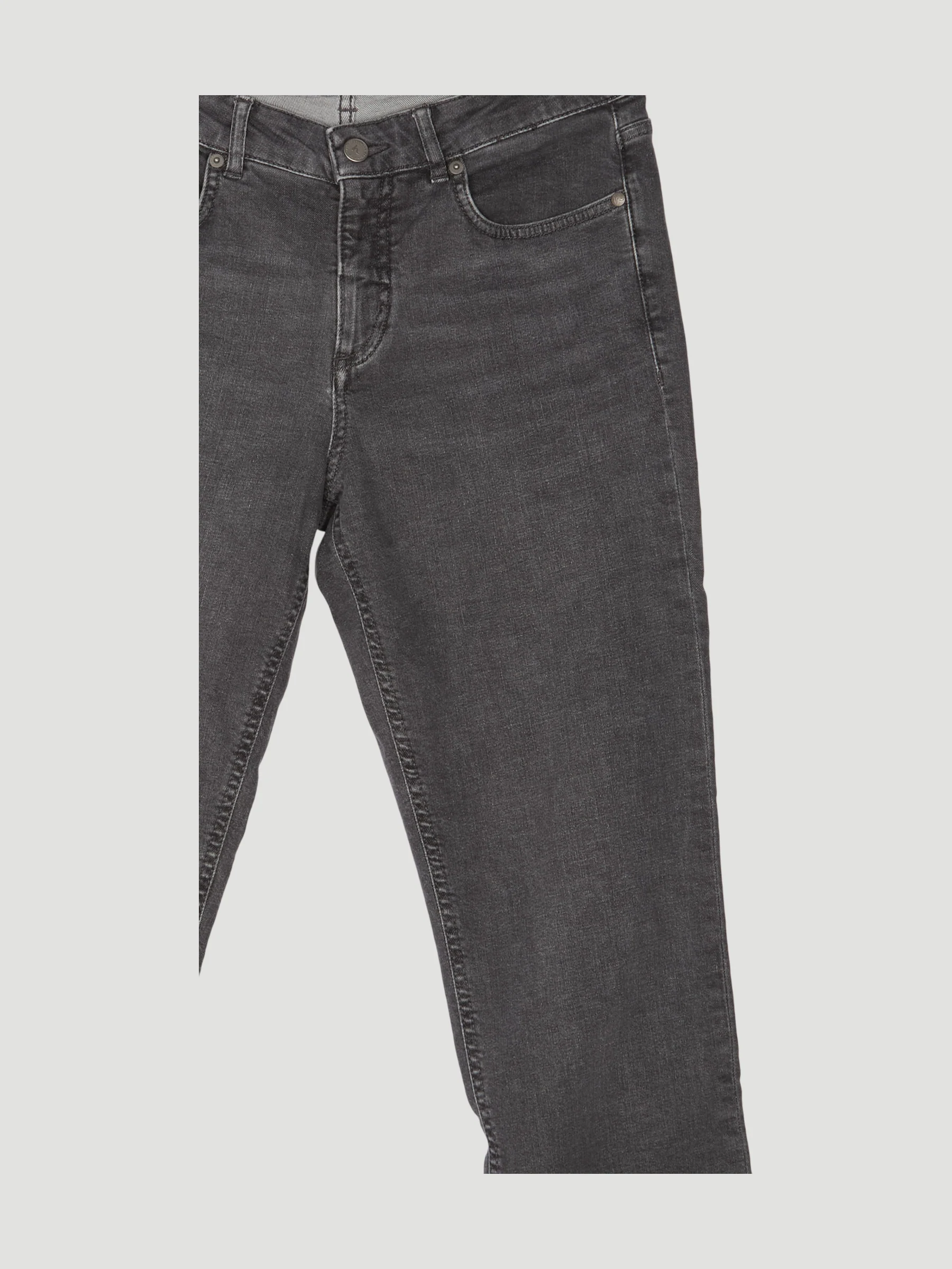 Secondhand Jeans Marie Straight Fit aus Bio-Denim - Image 4