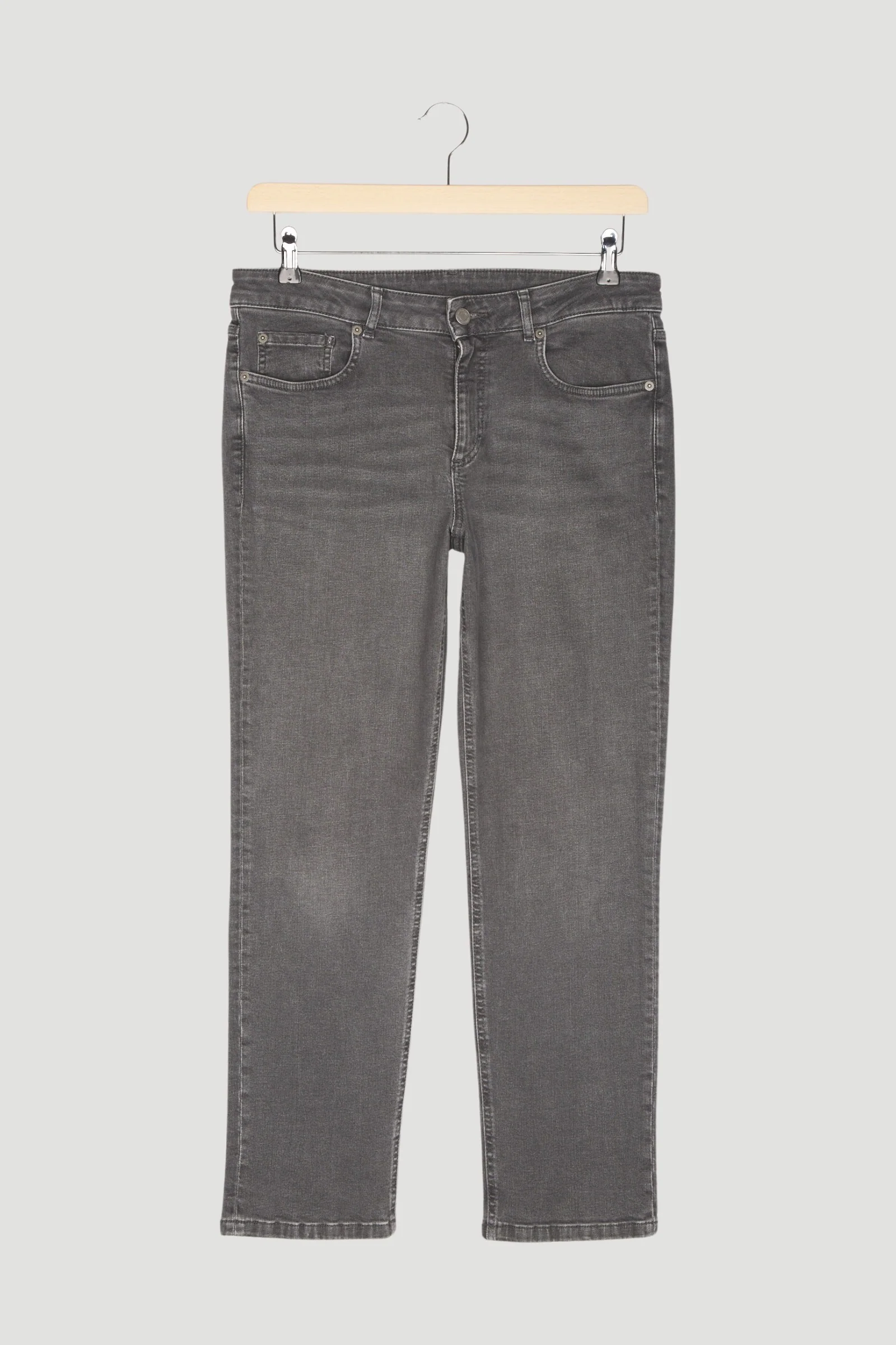 Secondhand Jeans Marie Straight Fit aus Bio-Denim - Image 7
