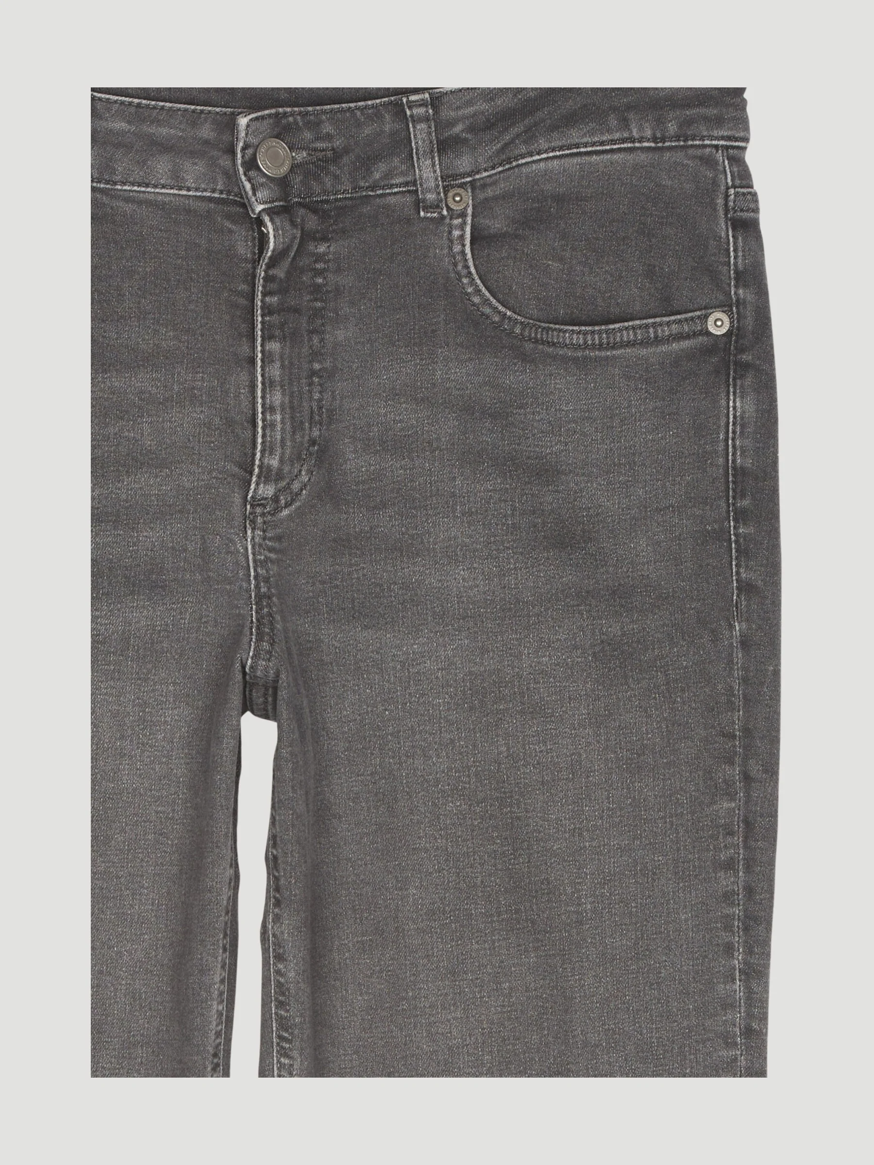 Secondhand Jeans Marie Straight Fit aus Bio-Denim - Image 9