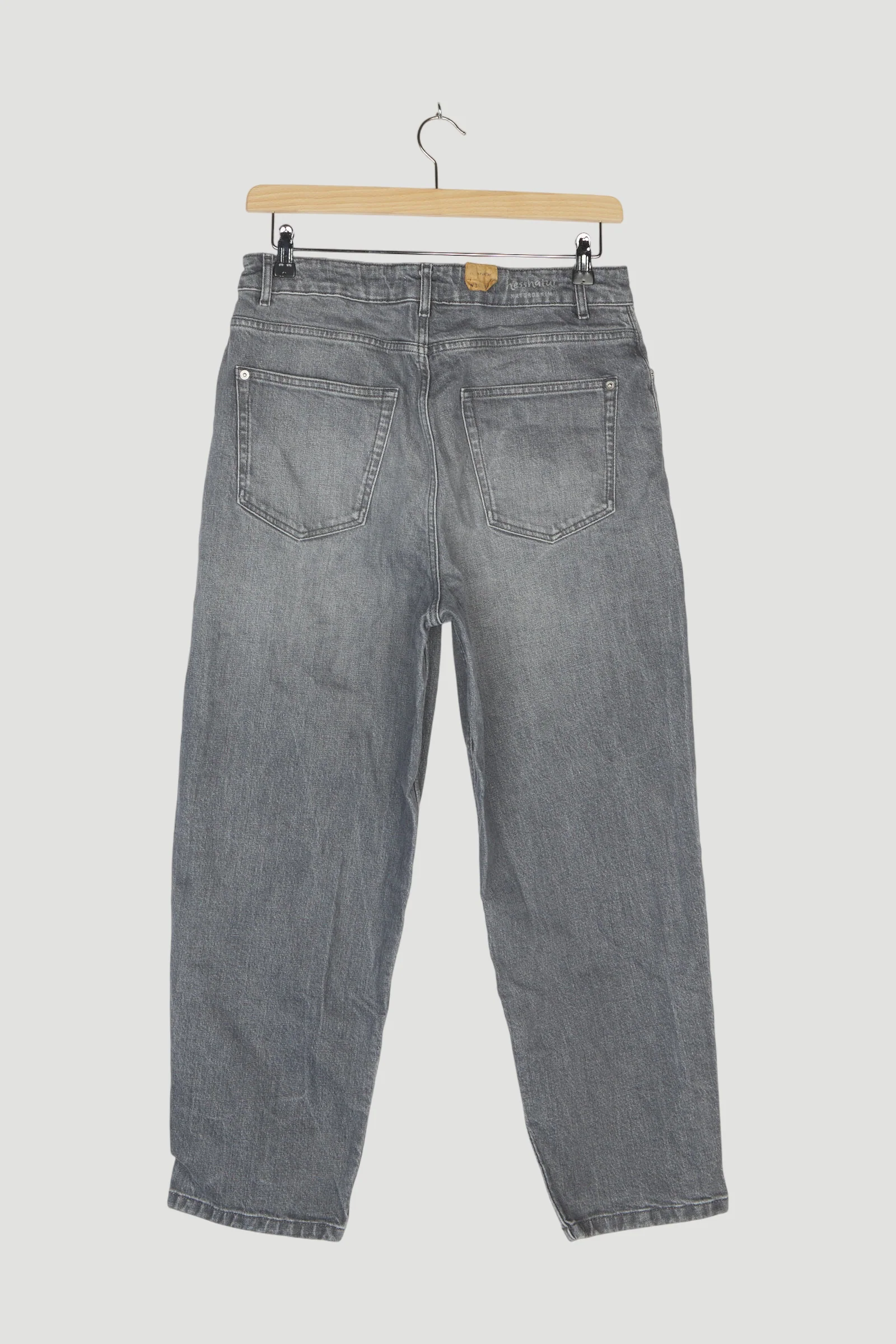 Secondhand Jeans Nele Mid Rise Barrel Leg aus Bio-Denim - Image 2