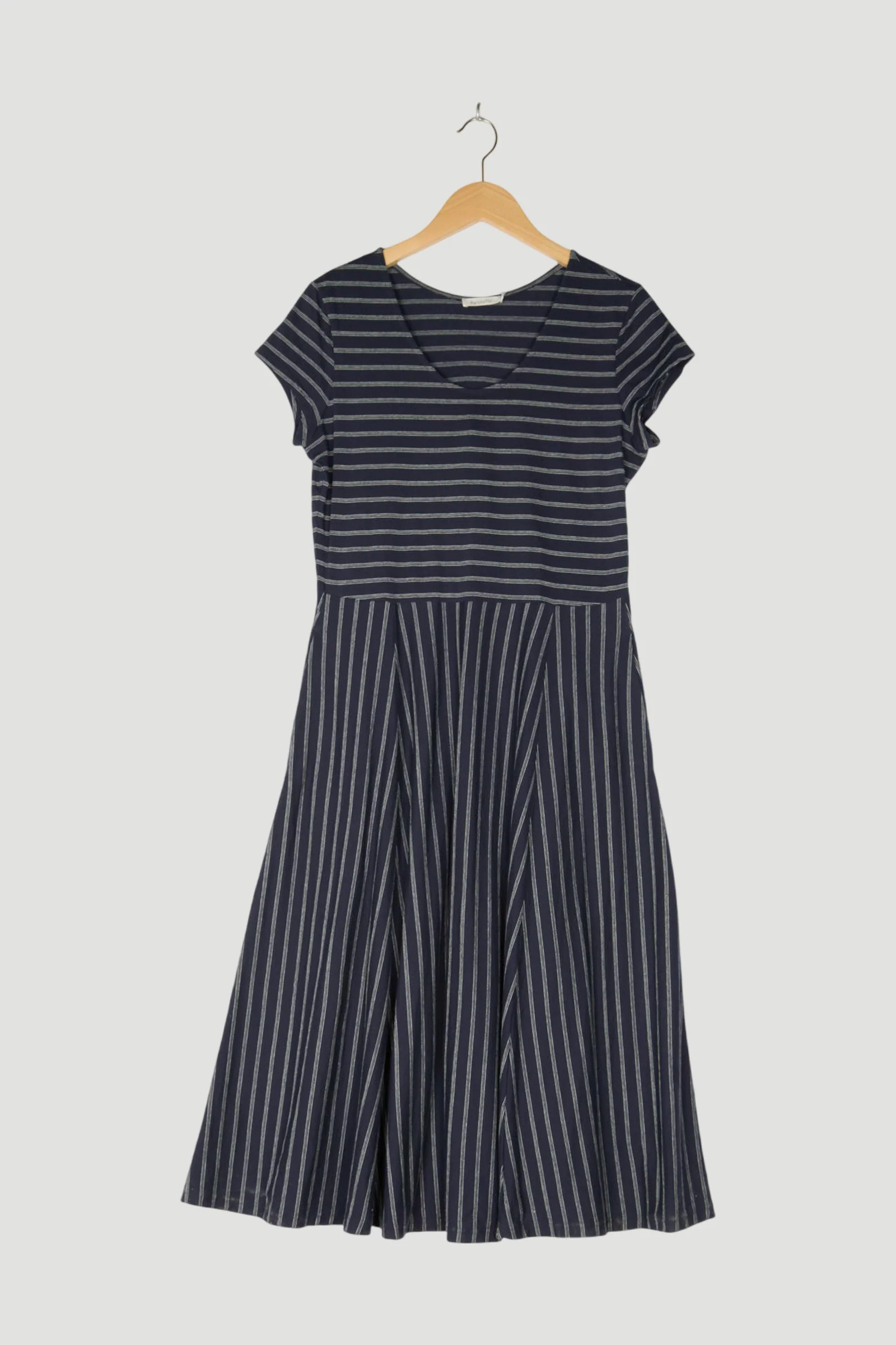 Secondhand Jersey-Kleid aus reiner Bio-Baumwolle