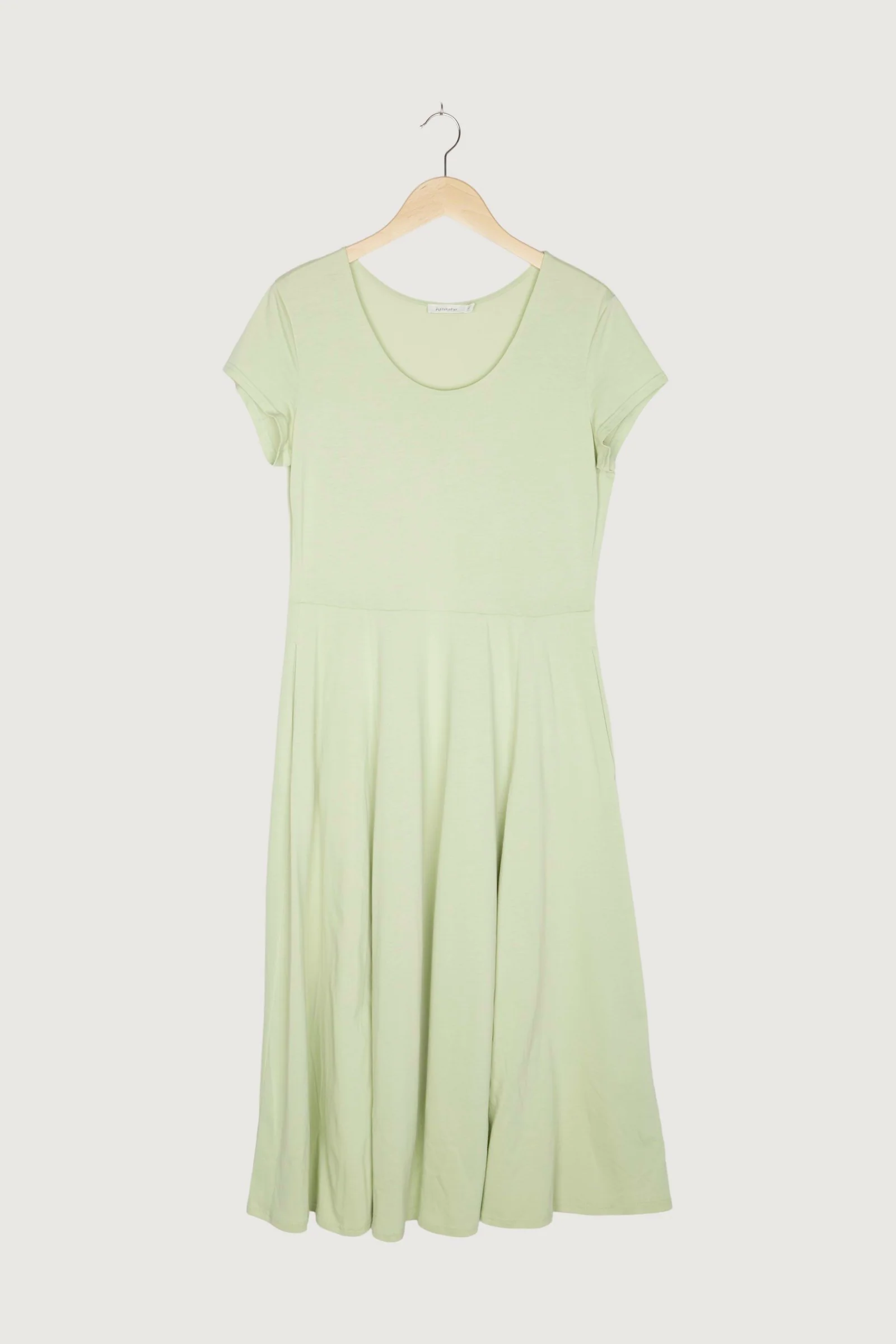Secondhand Jersey-Kleid aus reiner Bio-Pima-Baumwolle - Image 18
