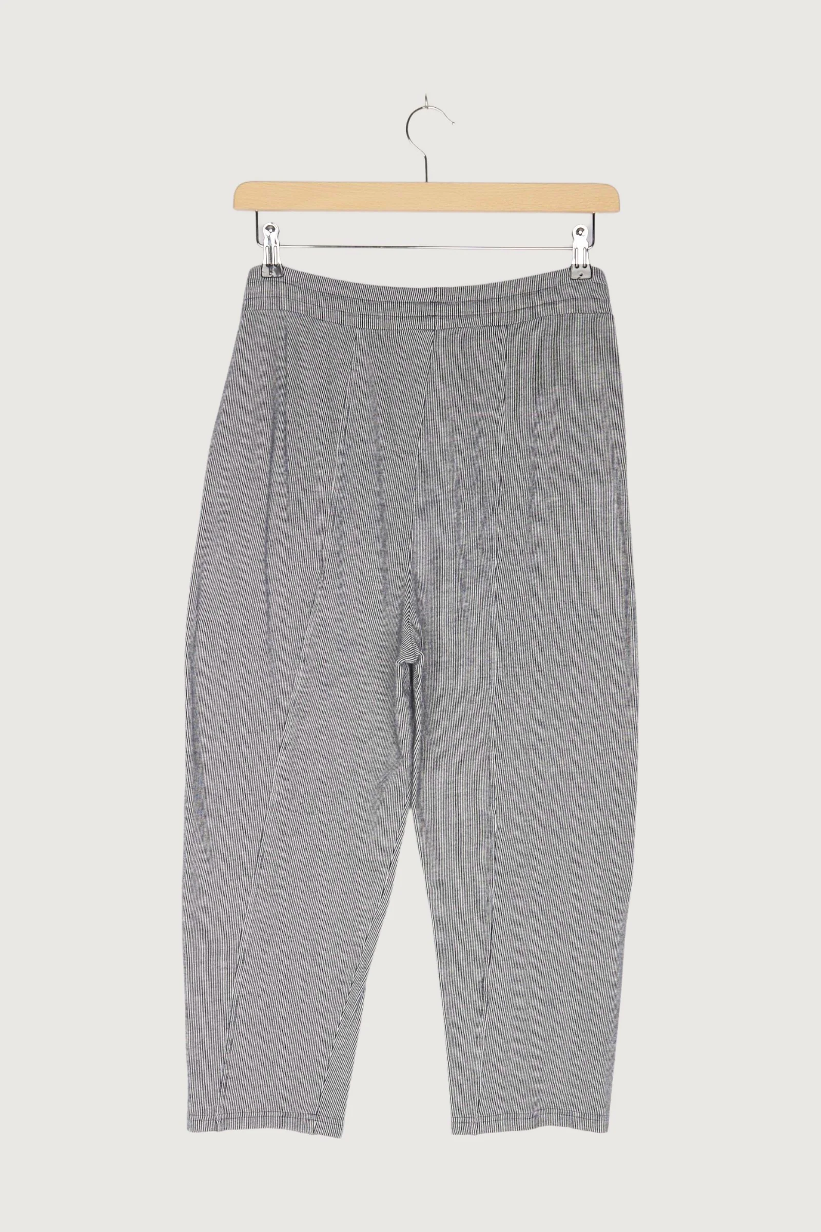 Secondhand Joggpant aus reiner Bio-Baumwolle - Image 2