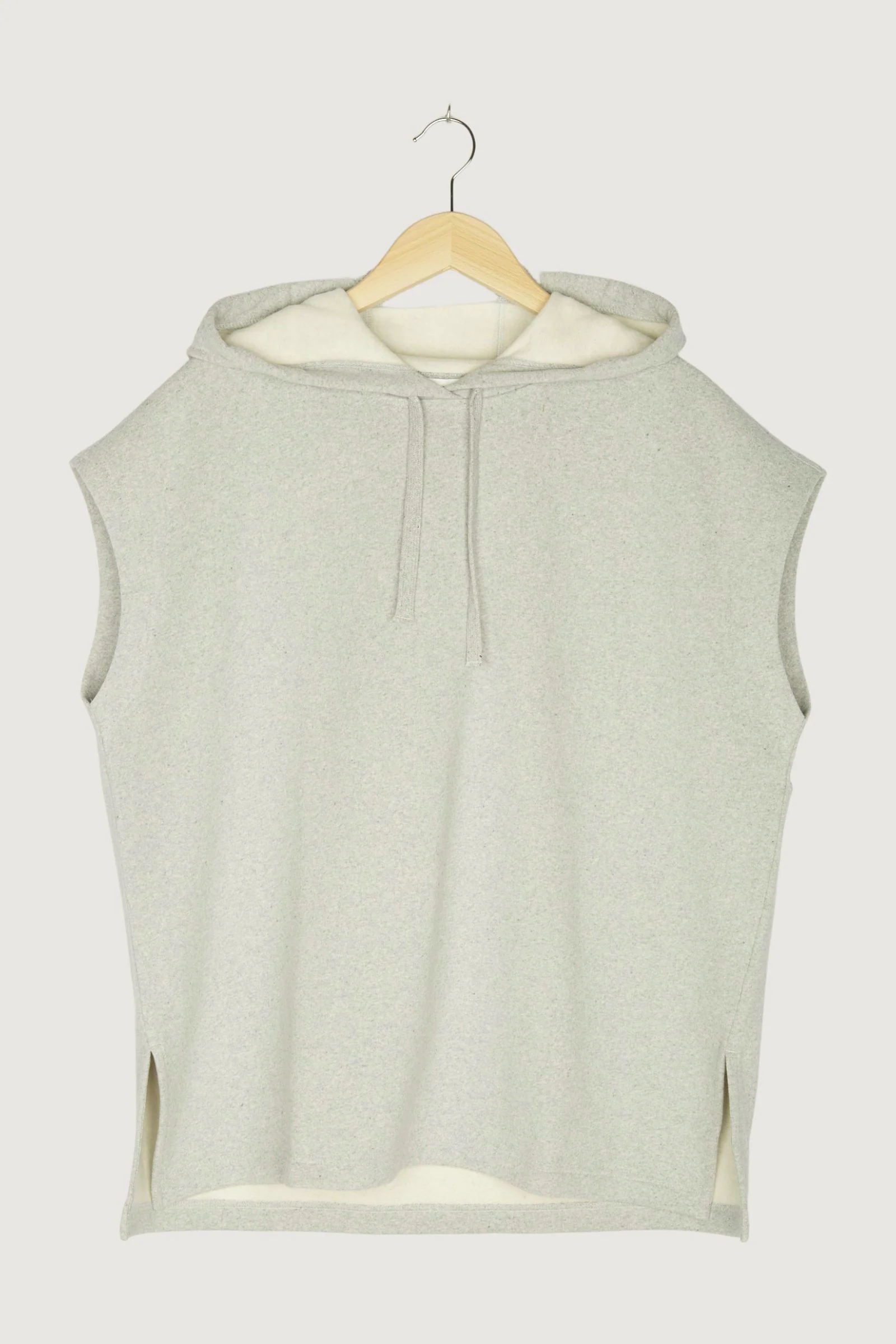 Secondhand Kapuzenshirt aus reiner Bio-Baumwolle