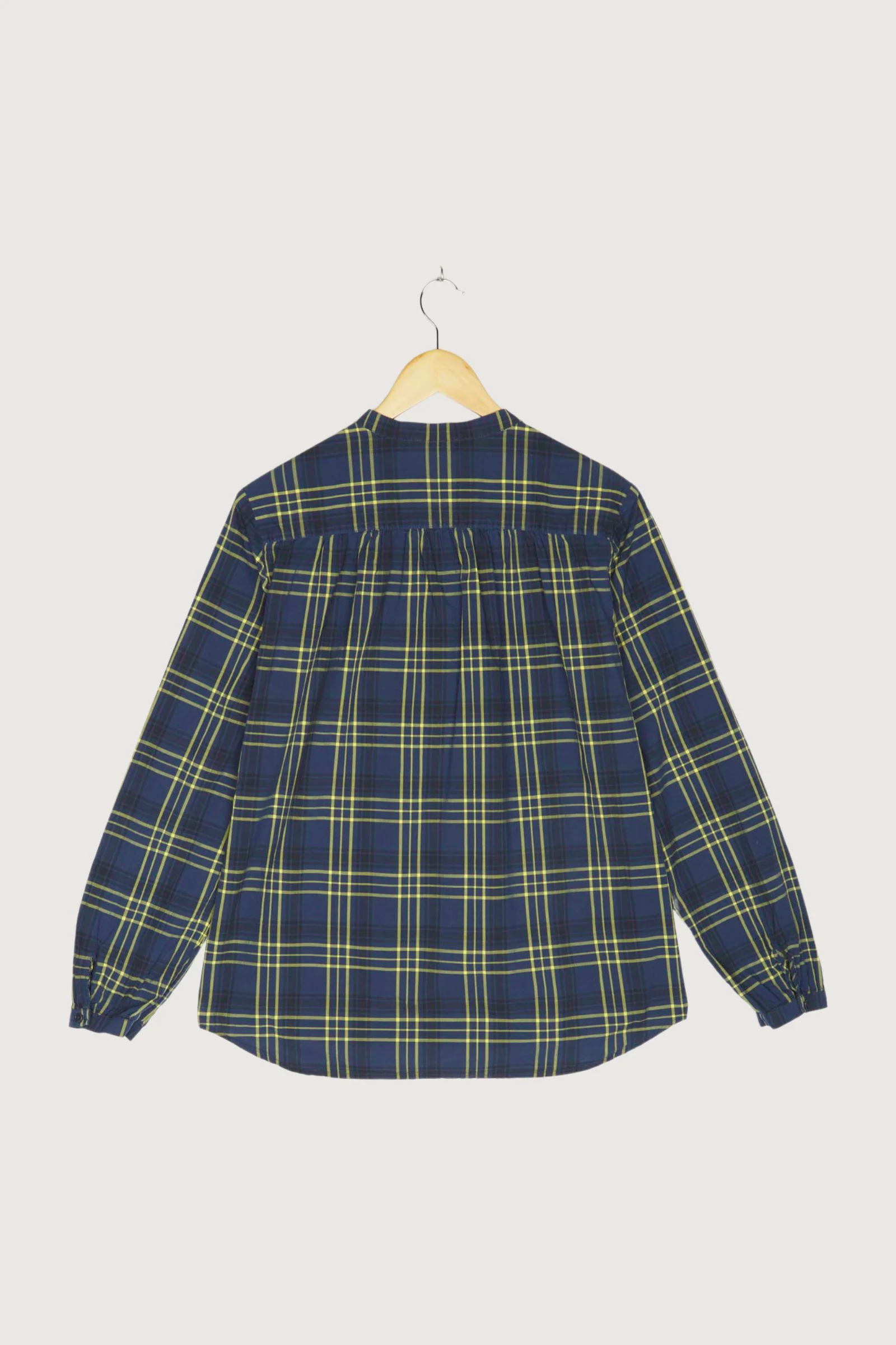 Secondhand Karo-Bluse aus reiner Bio-Baumwolle - Image 2