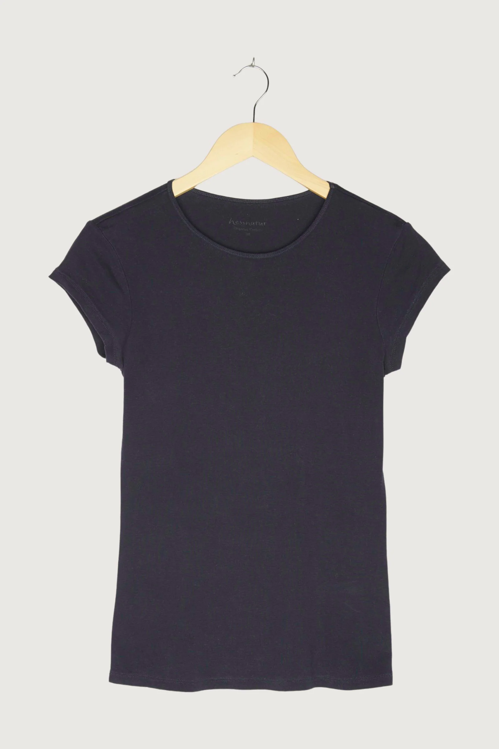 Secondhand Kurzarm-Shirt aus reiner Bio-Baumwolle - Image 4