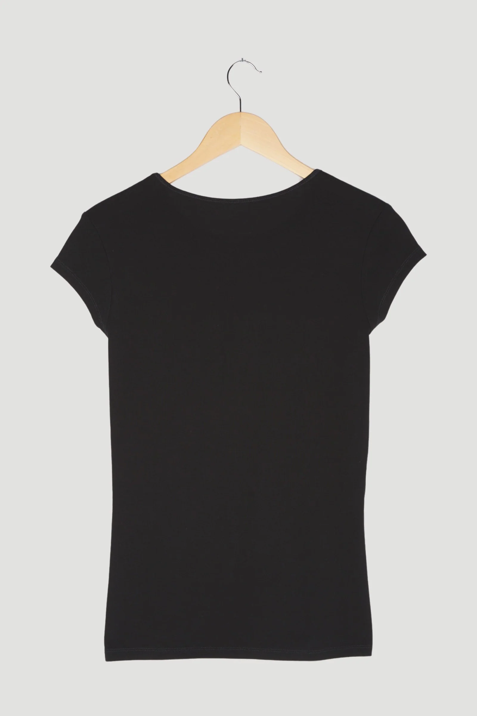 Secondhand Kurzarm-Shirt aus reiner Bio-Baumwolle - Image 13