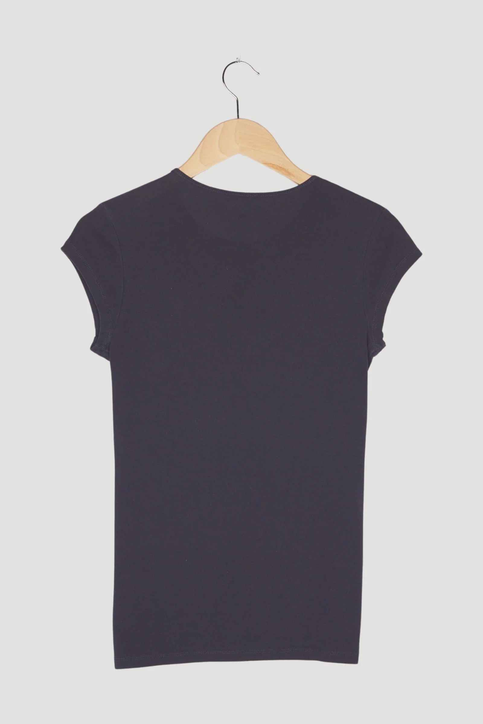 Secondhand Kurzarm-Shirt aus reiner Bio-Baumwolle - Image 20
