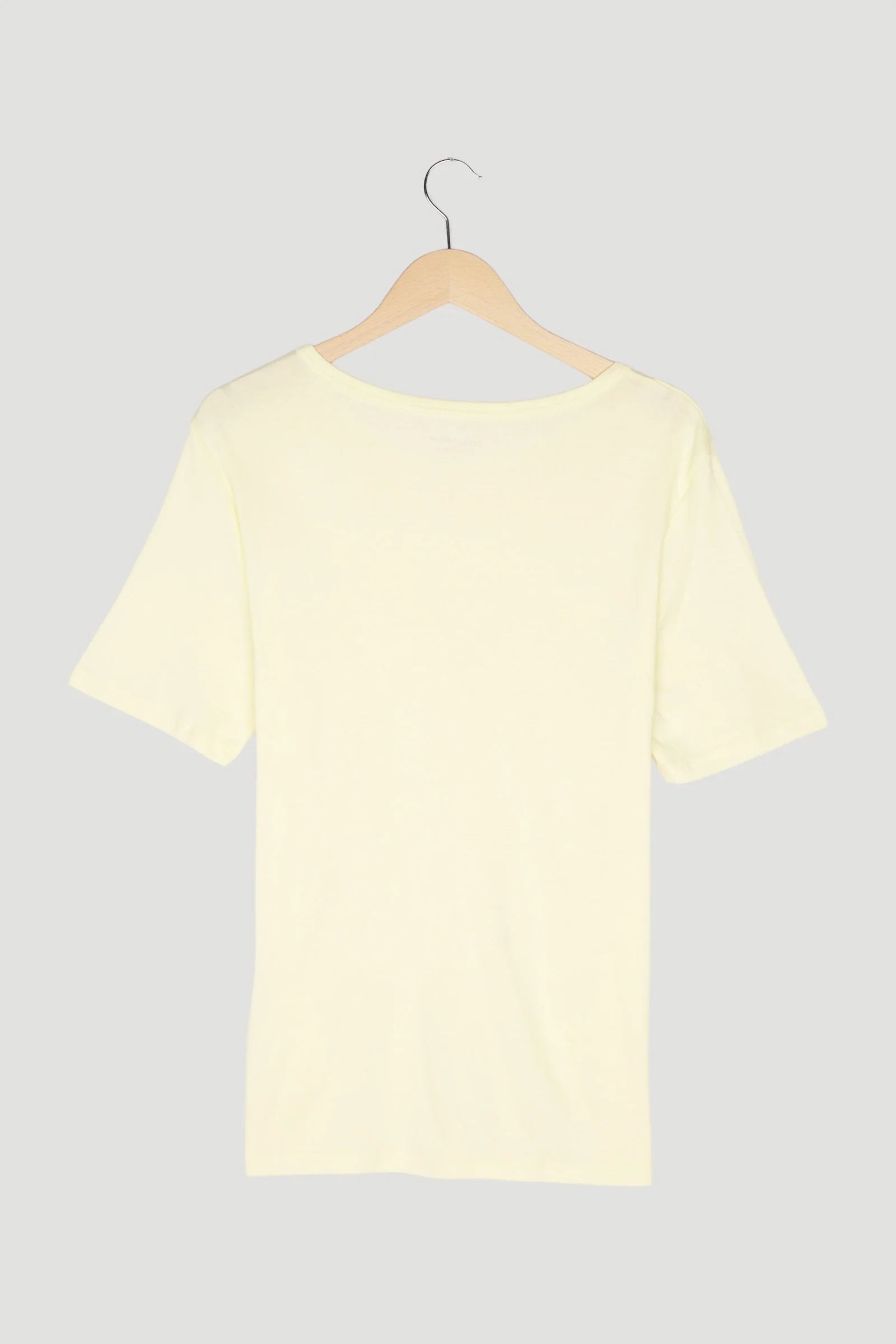 Secondhand Kurzarm-Shirt aus reiner Bio-Baumwolle - Image 11