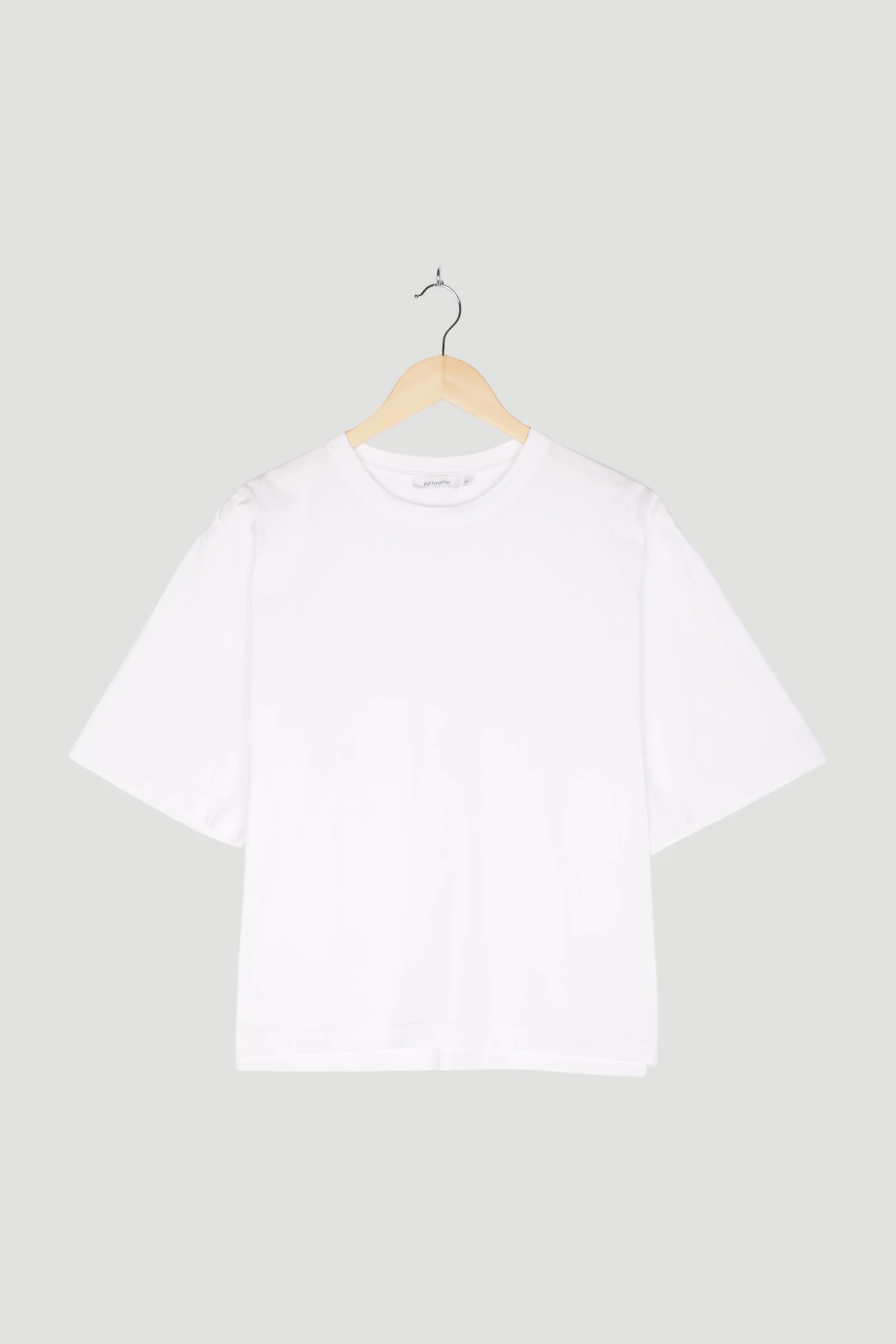 Secondhand Kurzarm-Shirt aus reiner Bio-Baumwolle - Image 4