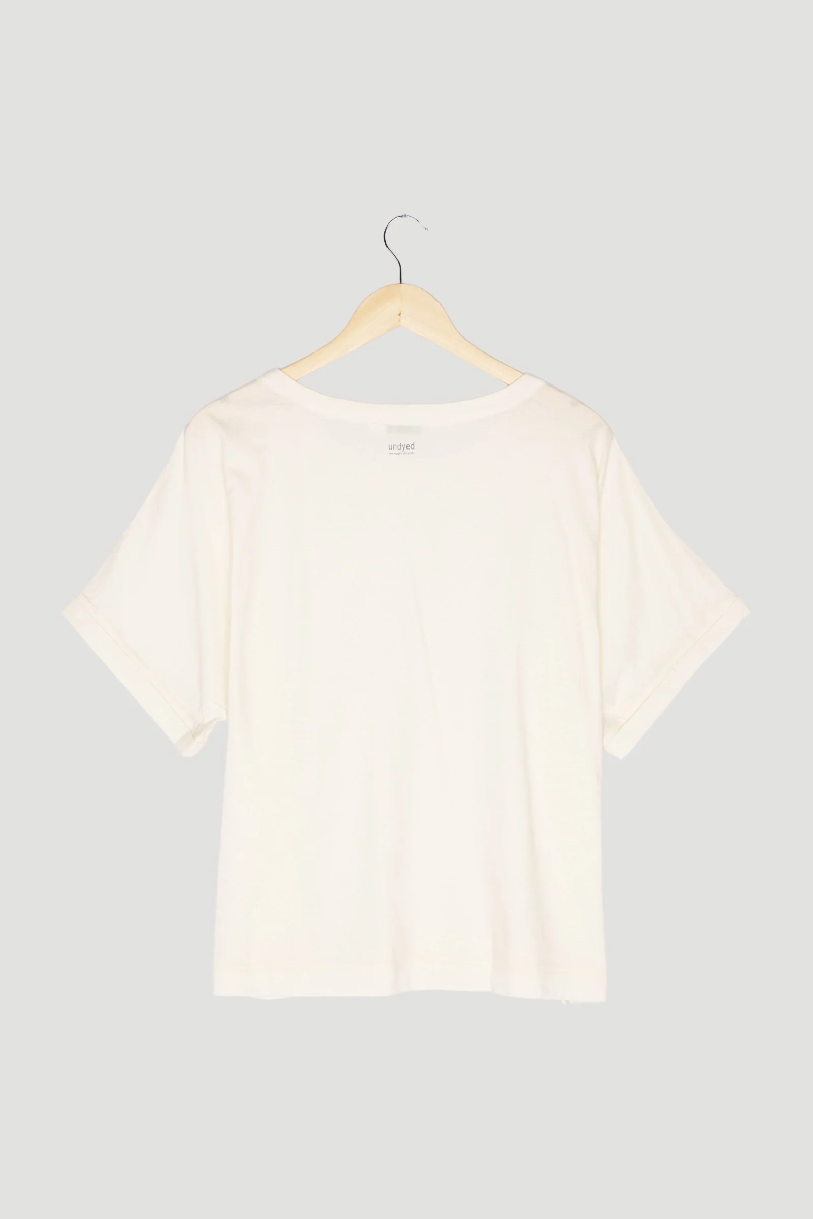 Secondhand Kurzarm-Shirt aus reiner Bio-Baumwolle - Image 8